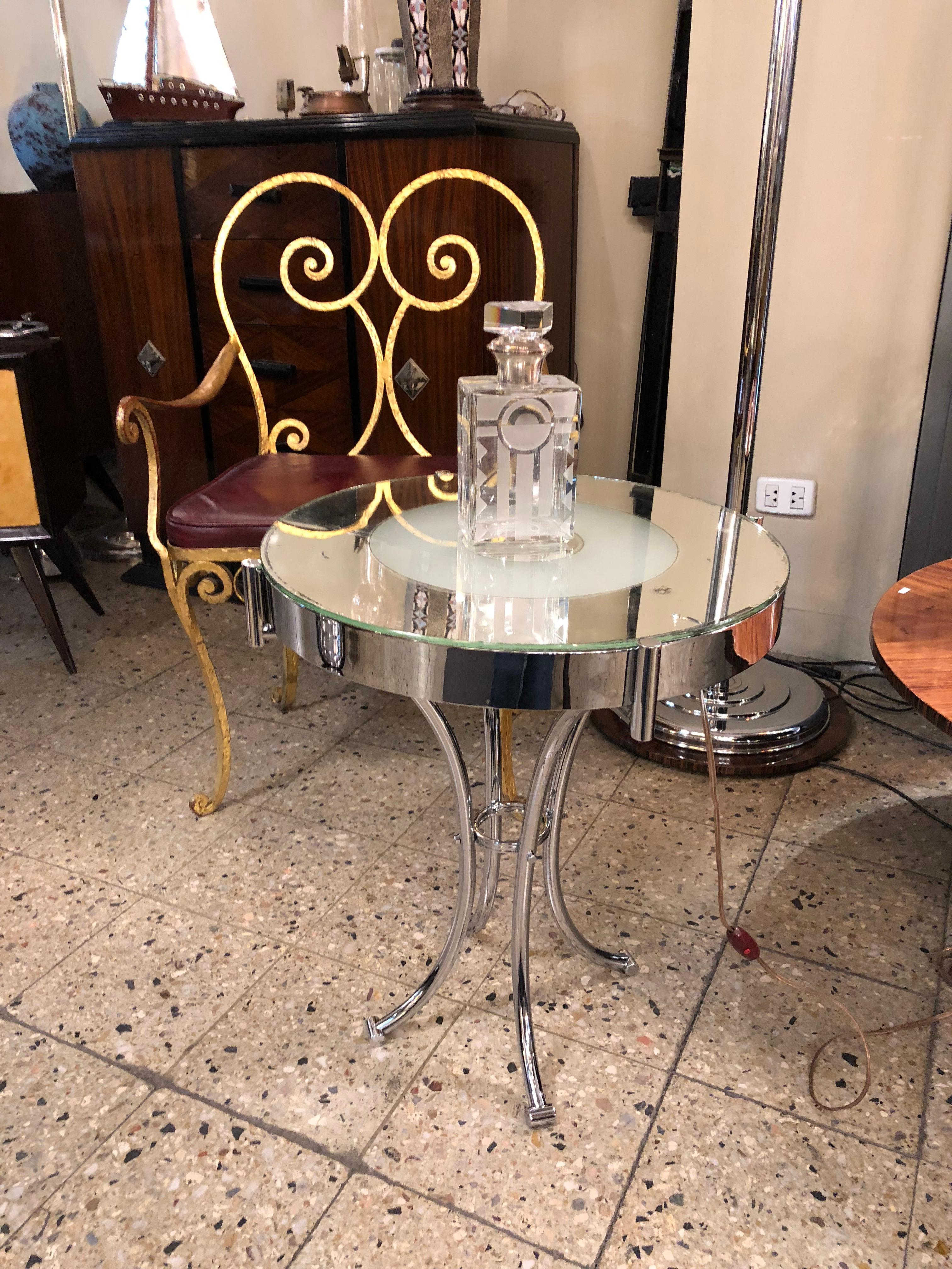 Armchair Art Deco, France, 1920, Materials, Leather and Golden Iron In Good Condition For Sale In Ciudad Autónoma Buenos Aires, C