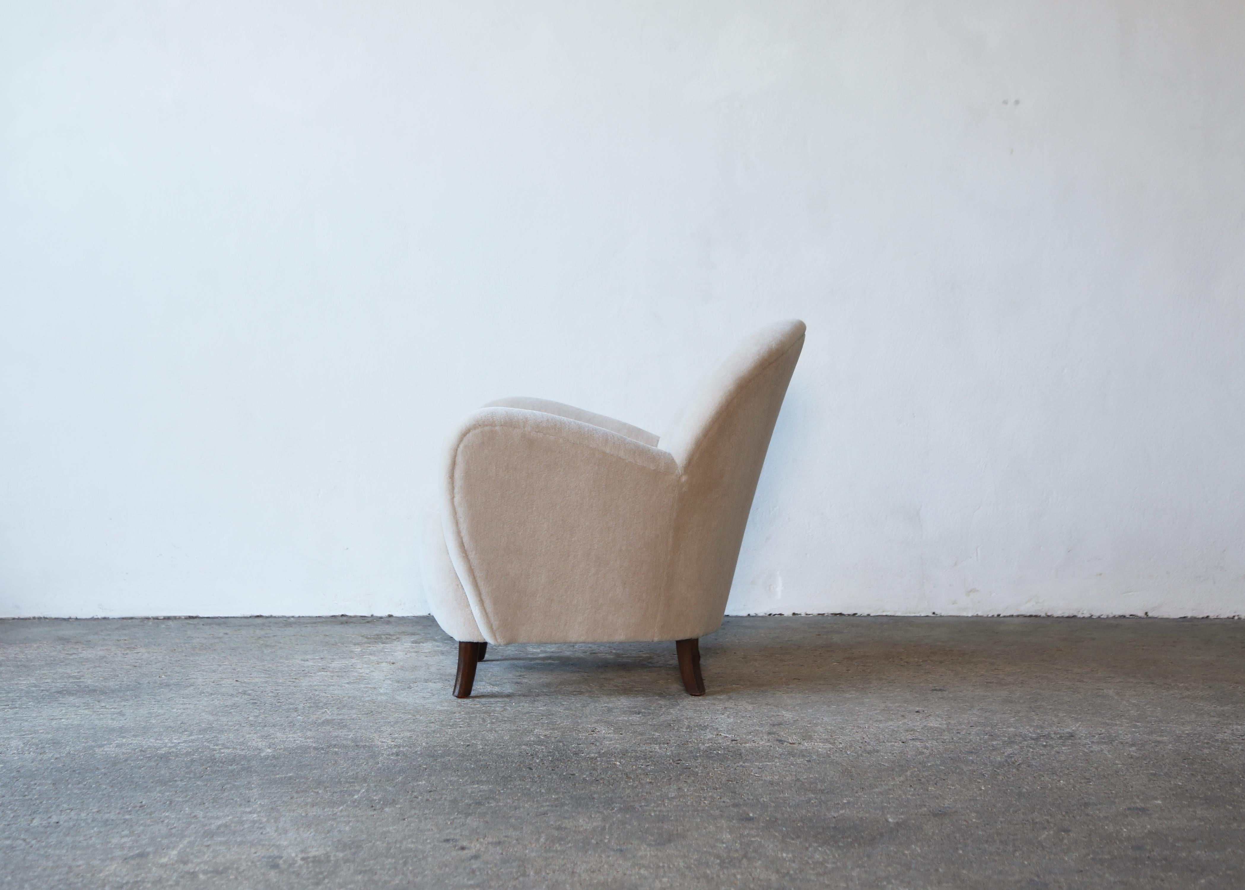 20th Century Armchair Attributed to Flemming Lassen for Georg Kofoed, Denmark, 1940s For Sale