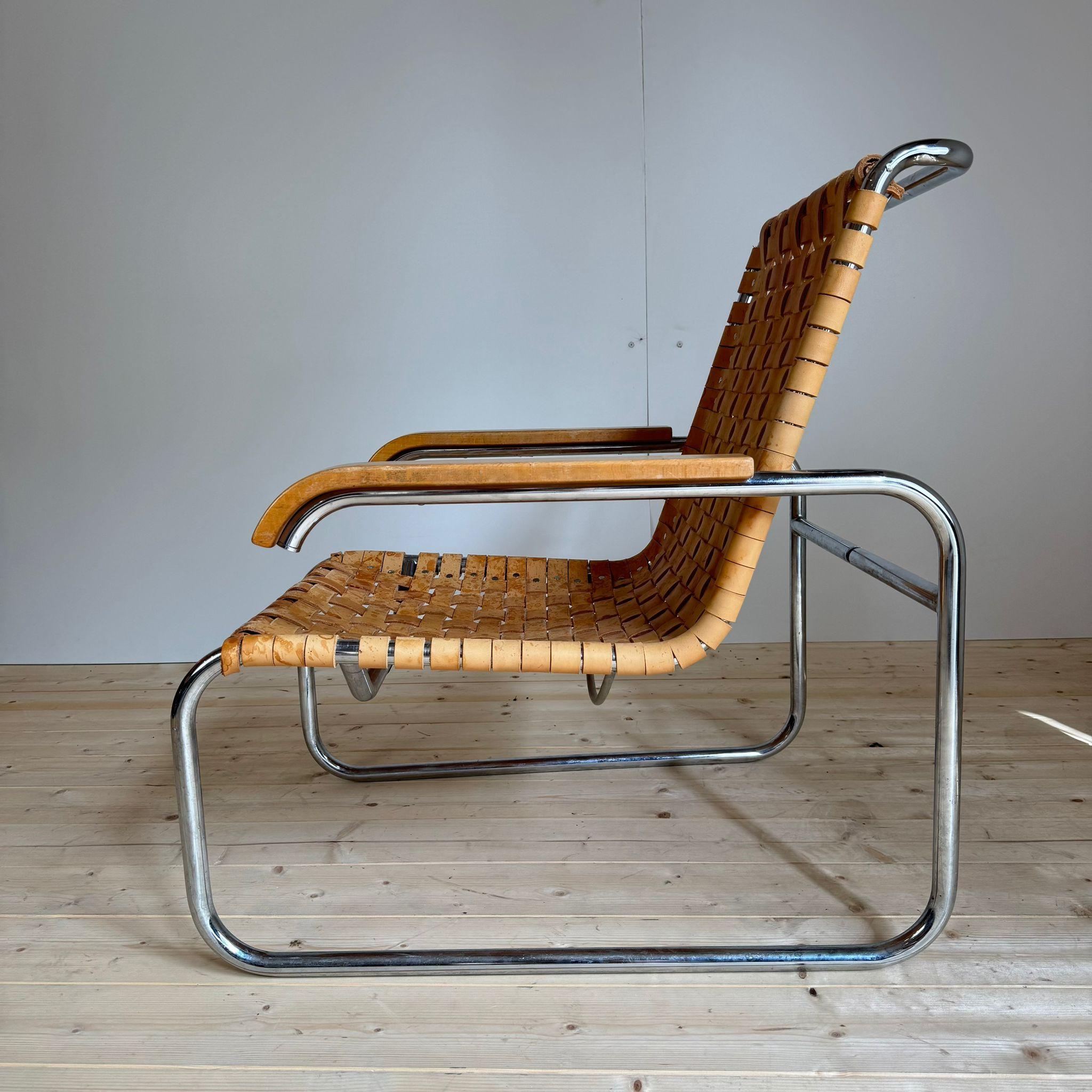Mid-20th Century Armchair 