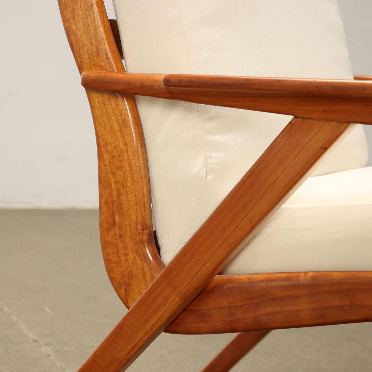 Armchair Beech Italy 1950s In Excellent Condition In Milano, IT