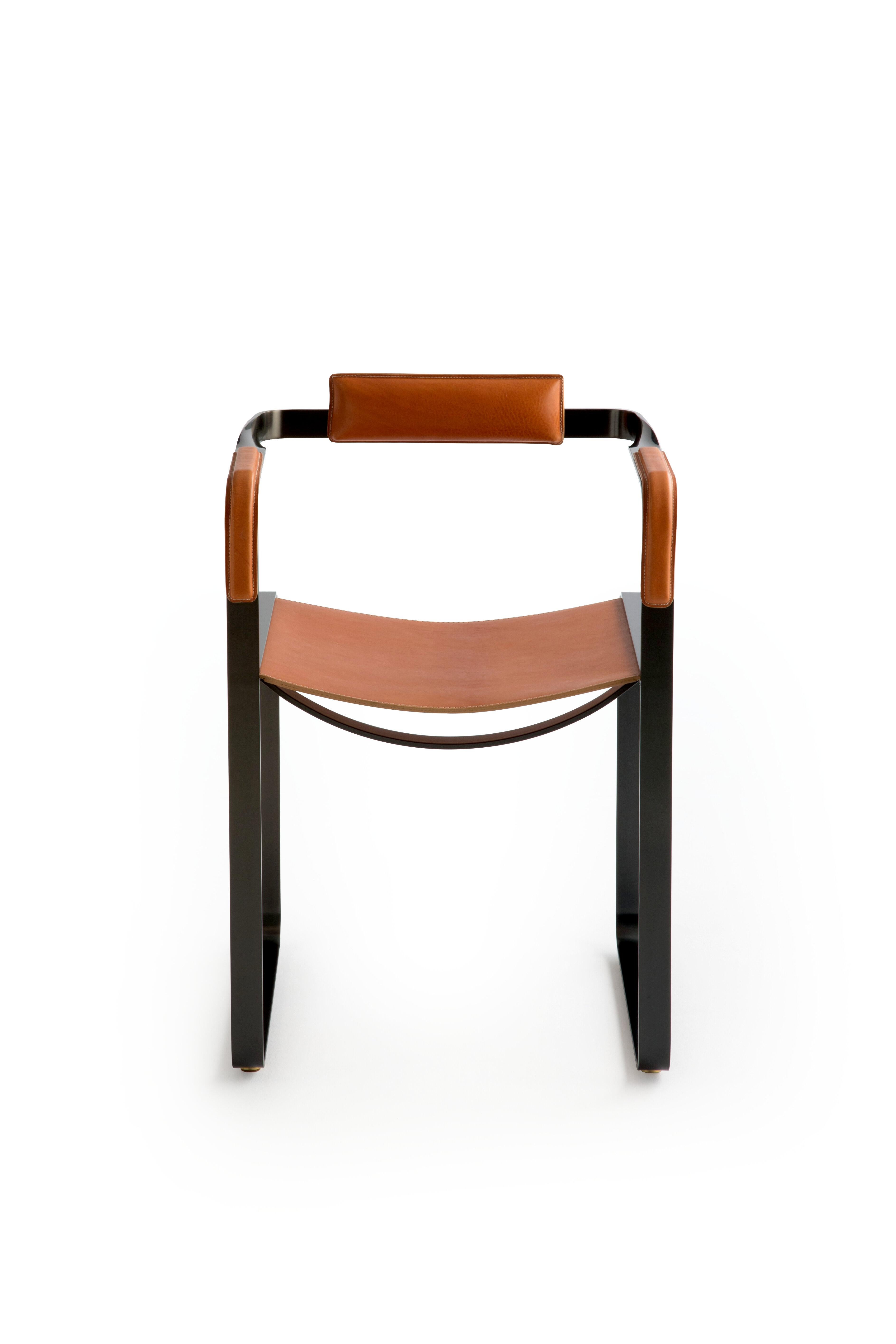 Exemple de salle d'exposition

Le fauteuil contemporain Wanderlust appartient à une collection de pièces minimalistes et sereines où l'exclusivité et la précision se manifestent dans de petits détails tels que les écrous et les boulons en métal