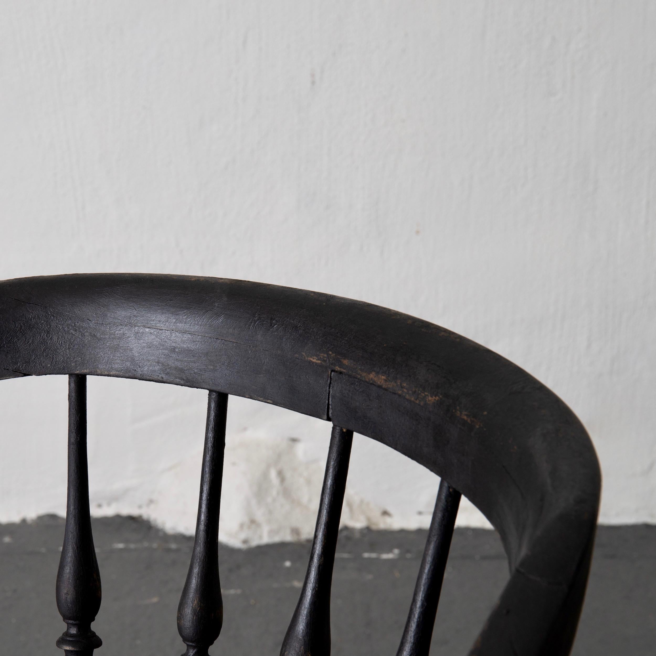 Bois Fauteuil, chaise noire Capitaine suédois XIXe siècle Suède  en vente