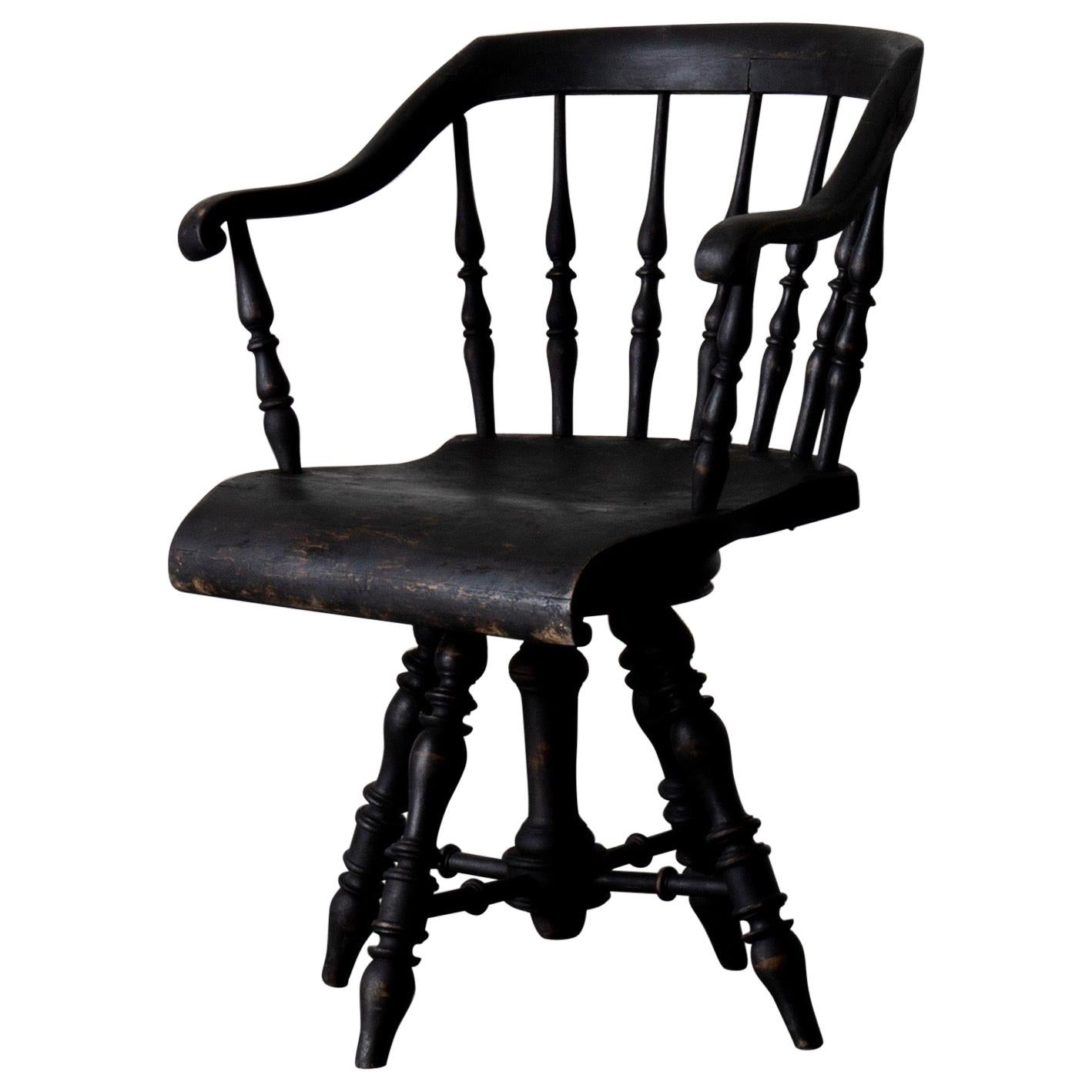 Fauteuil, chaise noire Capitaine suédois XIXe siècle Suède 