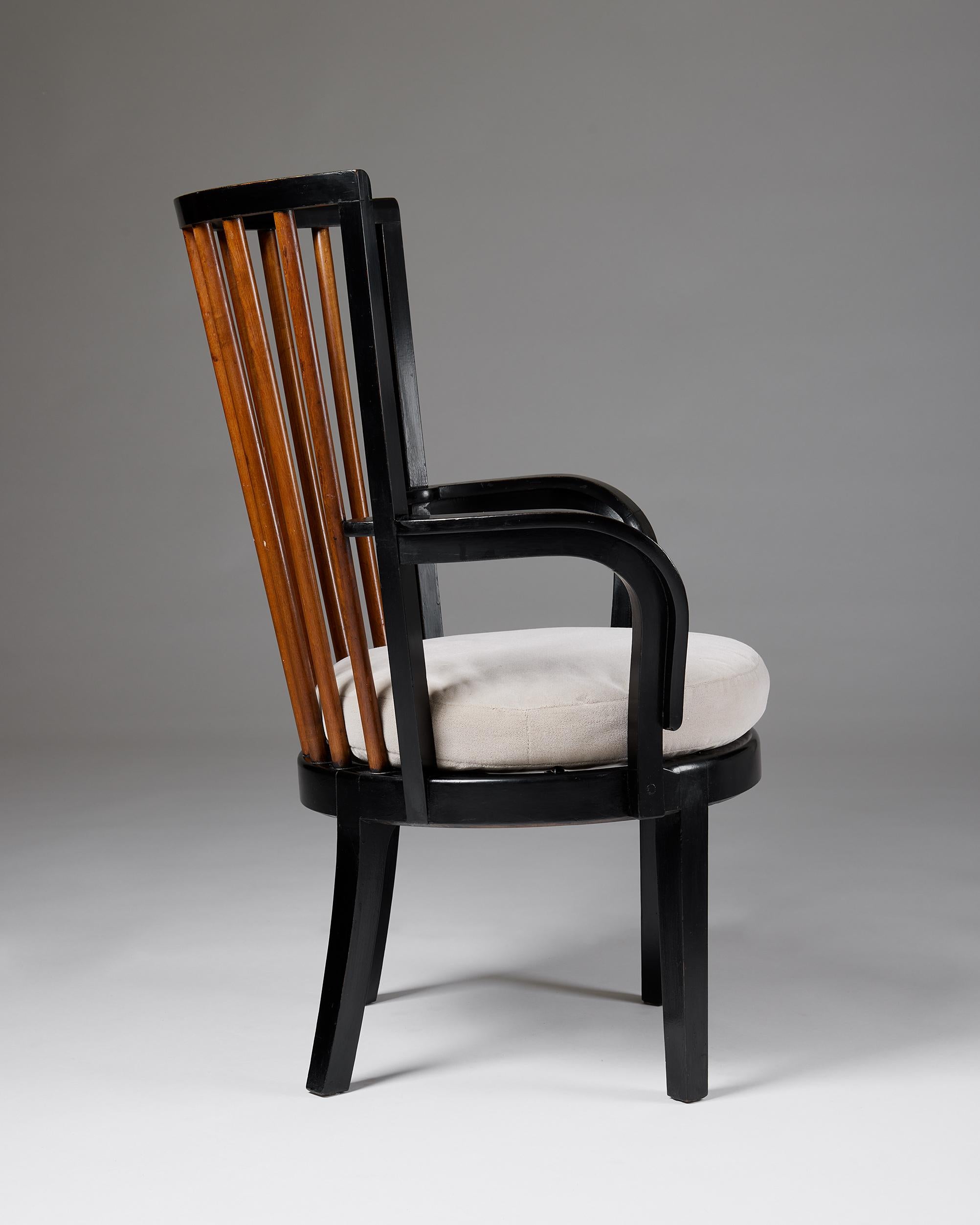 Armchair ‘Bridge’ Designed by Axel Einar Hjorth for Nk, Sweden, 1930s In Good Condition For Sale In Stockholm, SE