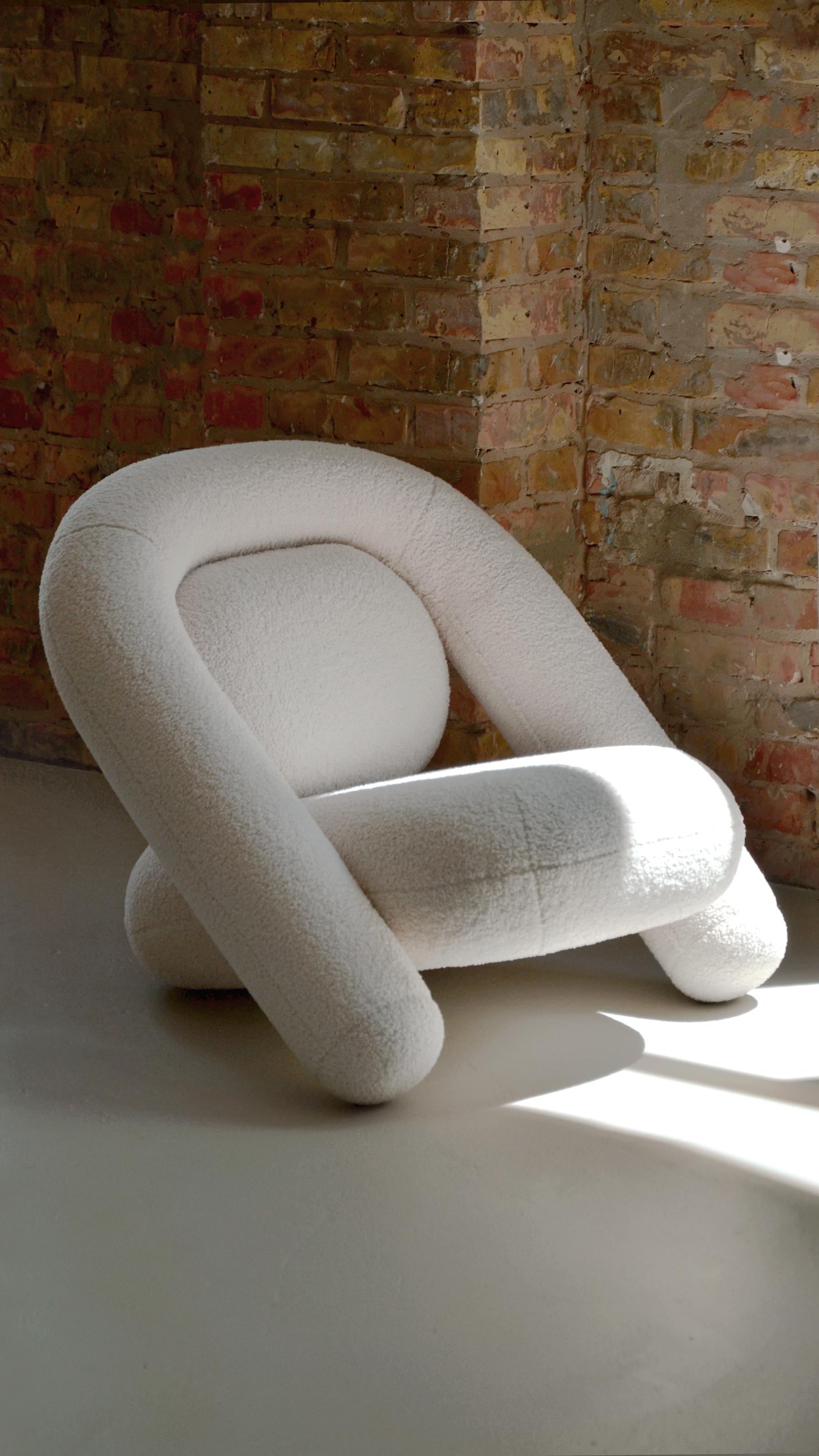 Armchair BUN - Contemporary Sculptural Chair for Minimalist Interiors For Sale 1