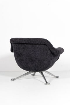 Armchair by Angelo Mangiarotti (Model 1110), Cassina Italy 1964