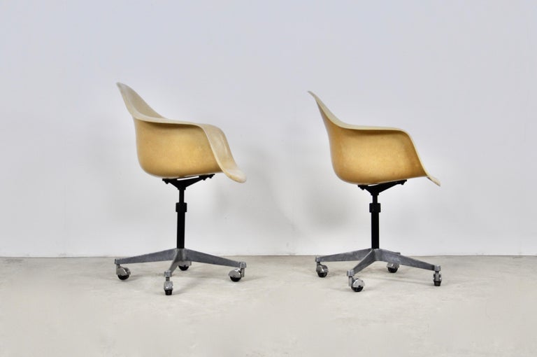 Armchair by Charles and Ray Eames for Herman Miller, 1970s For Sale 3