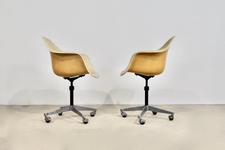 Armchair by Charles and Ray Eames for Herman Miller, 1970s For Sale 5