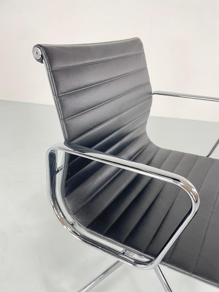 Armchair by Charles and Ray Eames, Vitra, 1958 1