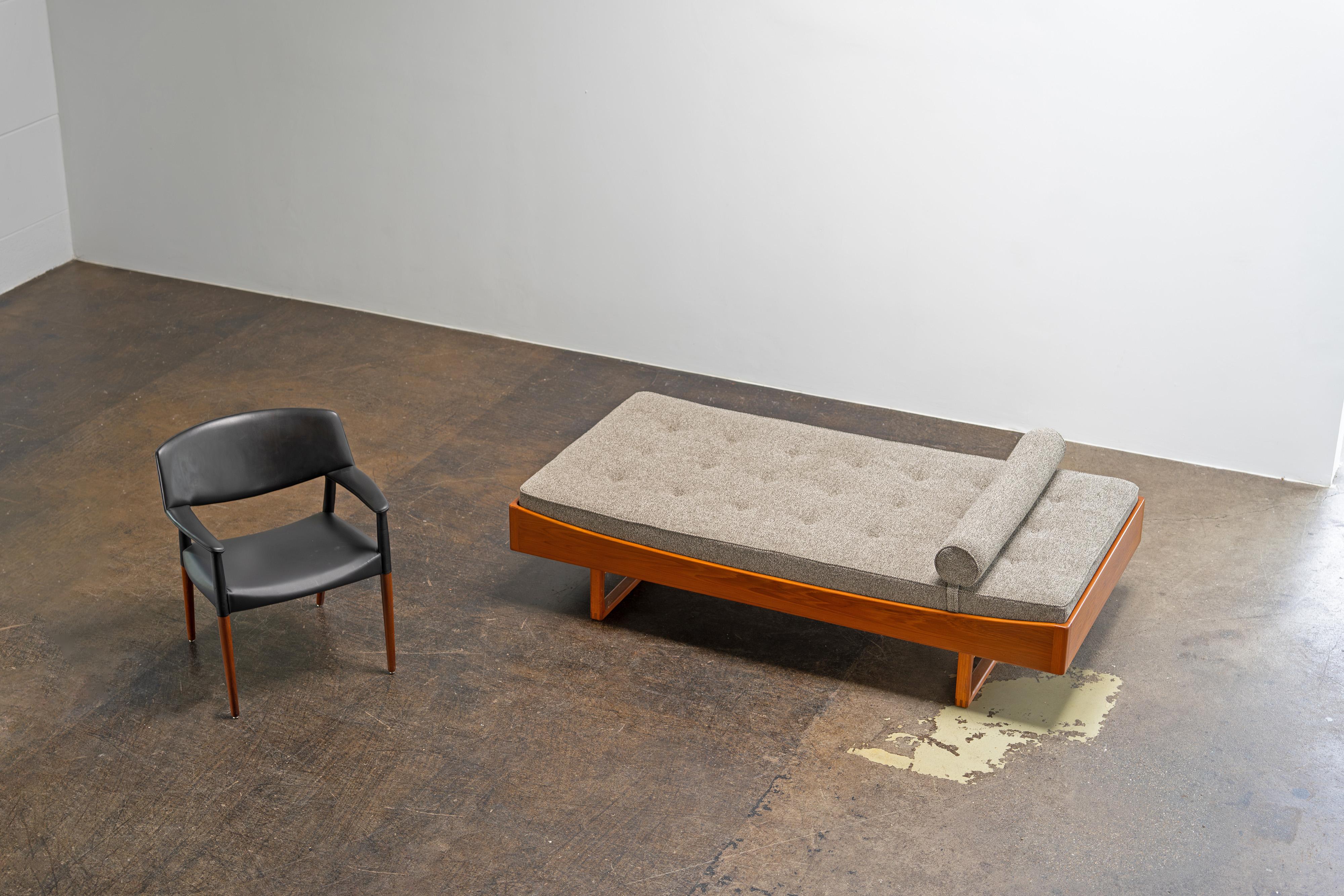Sessel von Ejnar Larsen & Aksel Bender Madsen für Willy Beck, Leder, 1949 (Skandinavische Moderne) im Angebot