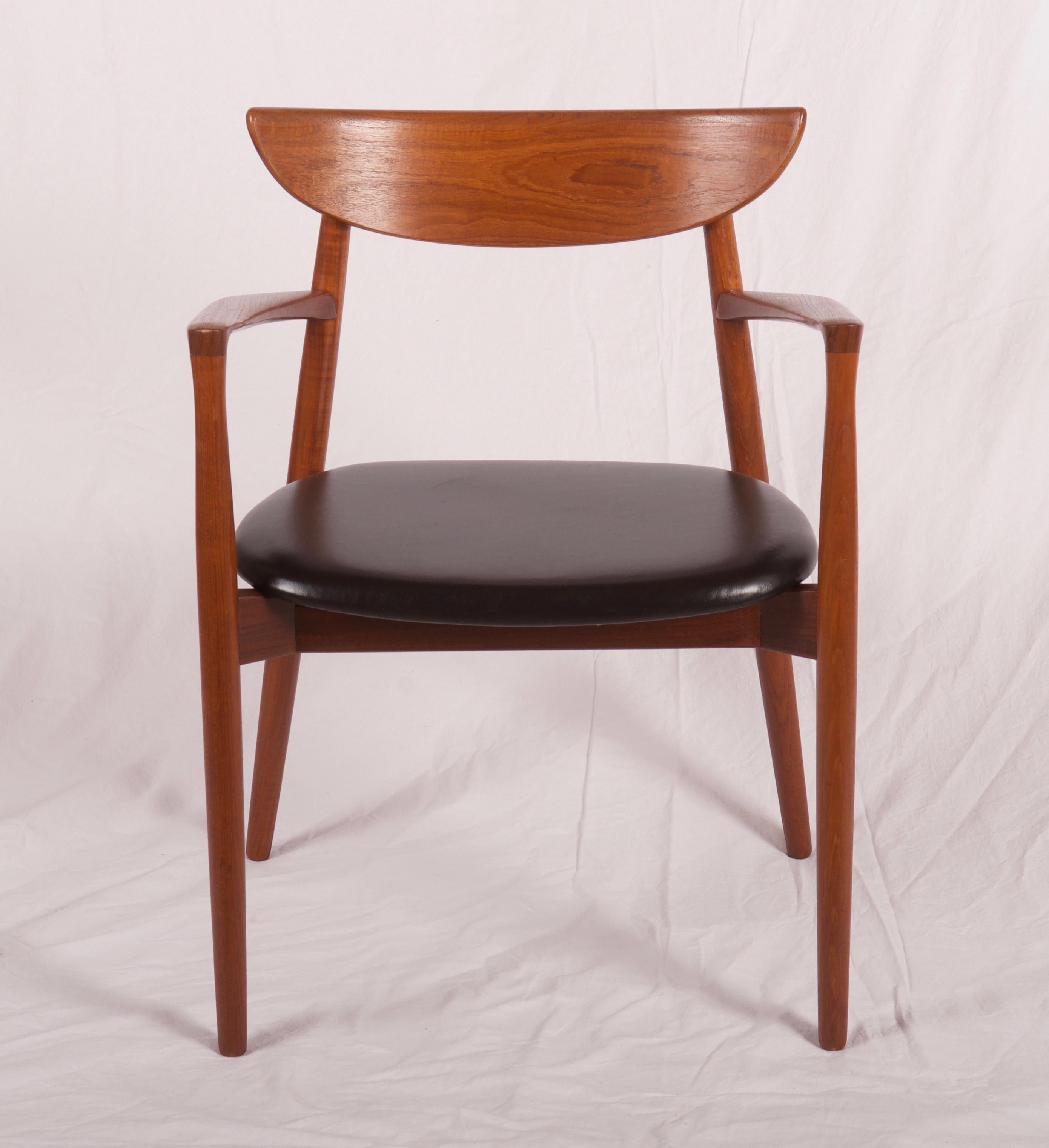 Solid teak frame, seat leather upholstered, model 59. Designed in 1960 By Harry Ostergaard for Randers Møbelfabrik.
Wood fully restored.

 