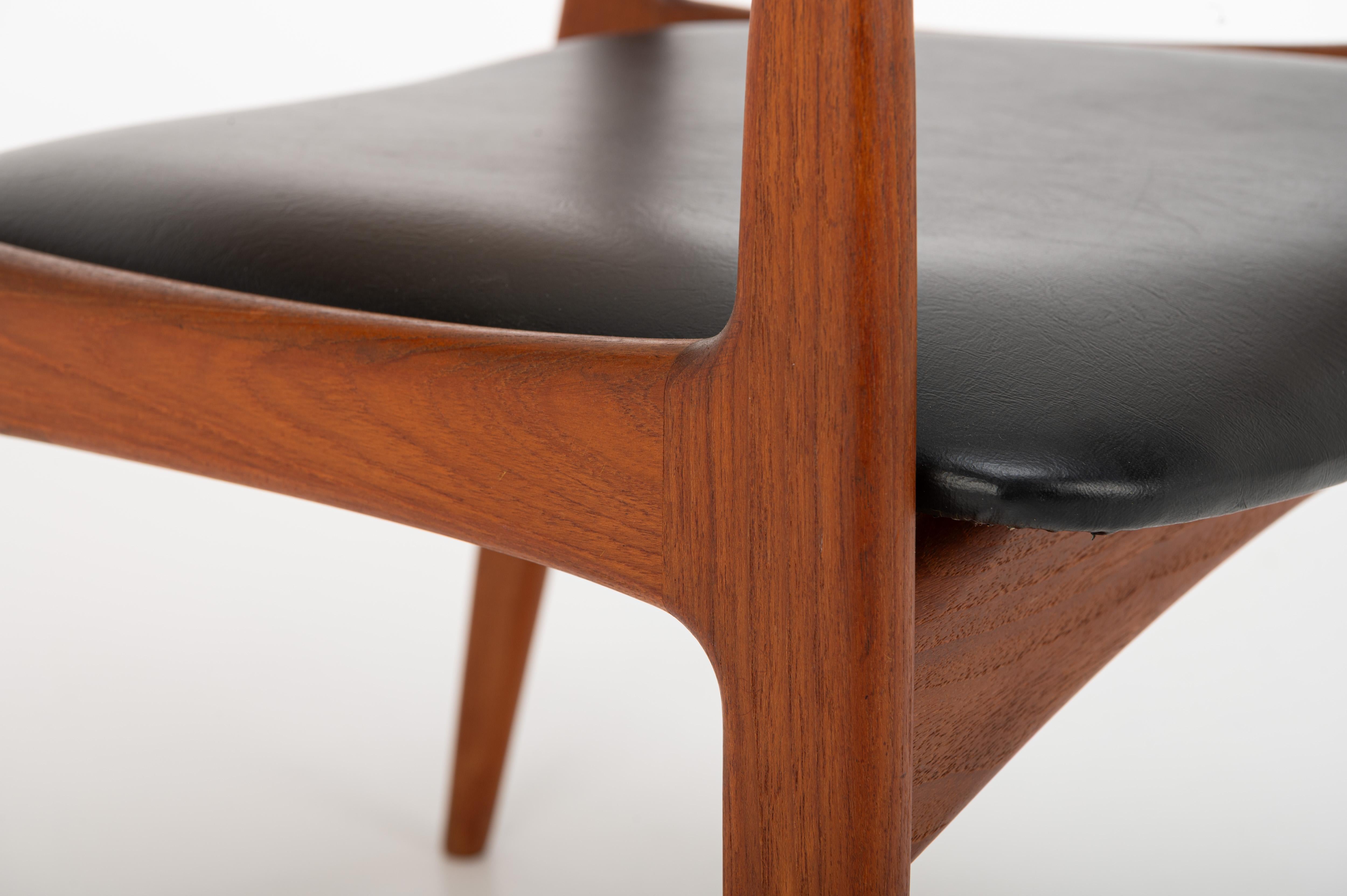 Poltrona di Ib Kofod-Larsen per Christian Linnebergs Mobelfabrik, Danimarca 1960 in vendita 3