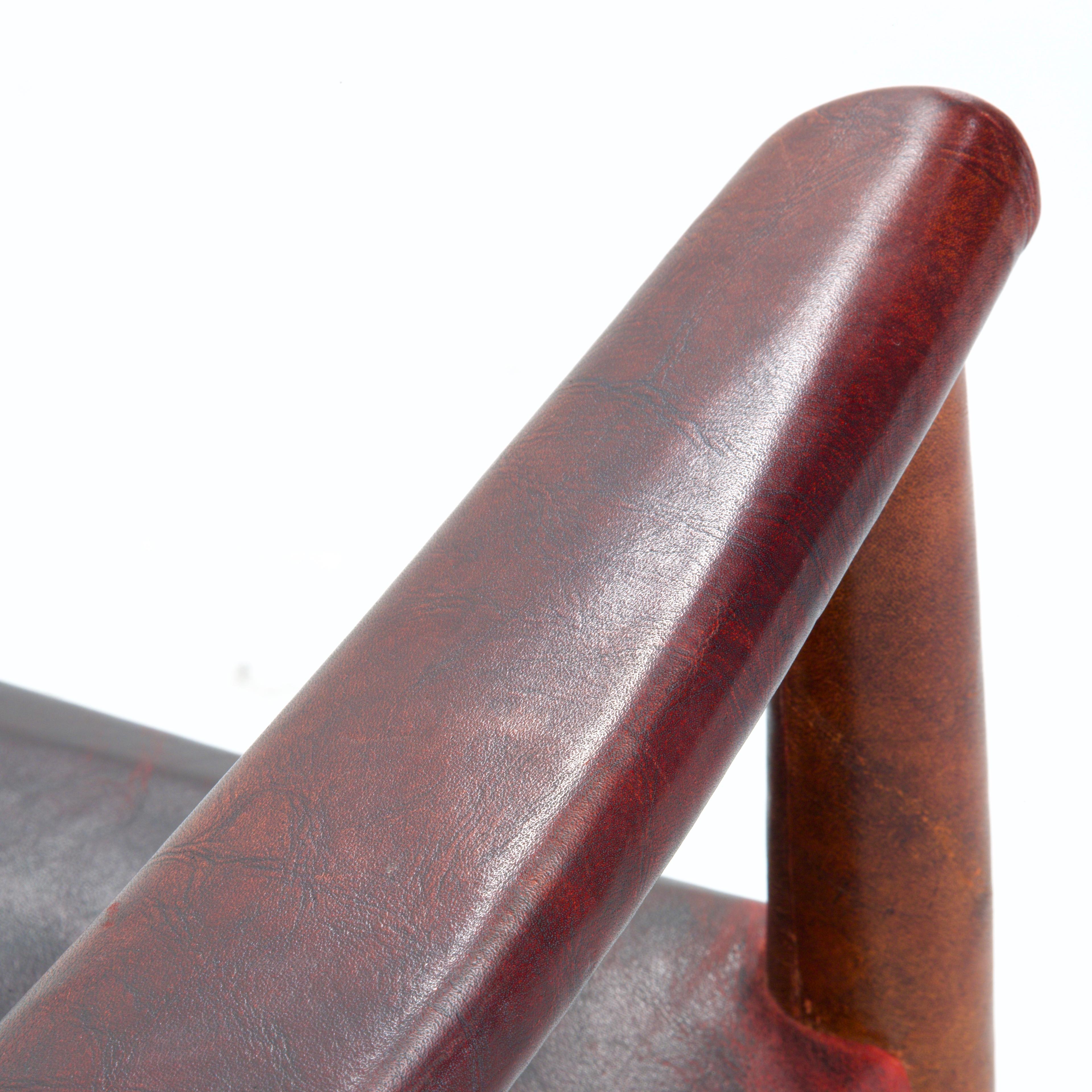 Mid-20th Century Armchair by Larsen and Madsen in Leather and Wood by W. Beck, Denmark, 1950 For Sale