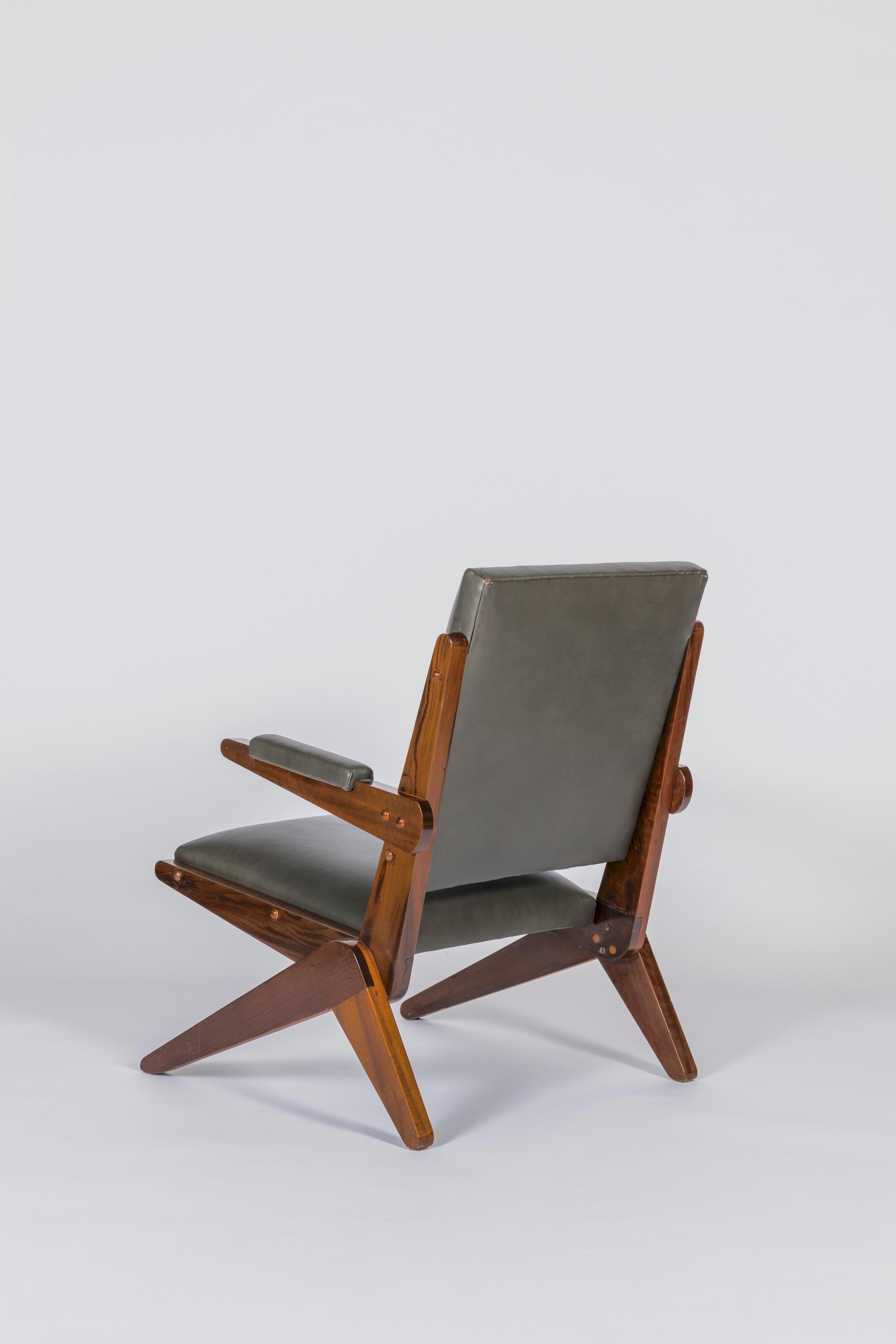 Mid-Century Modern Armchair by Lina Bo Bardi For Sale