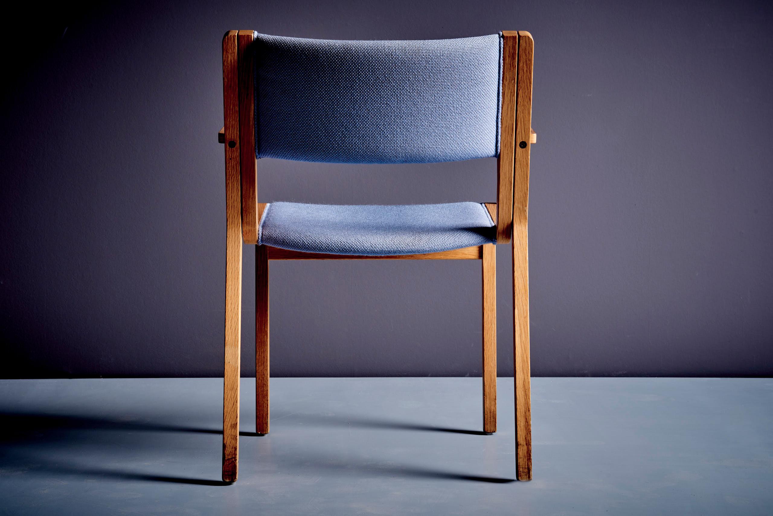 Sillón de Magnus Rud Thygesen y Jonny Sorensen para Magnus Olesen Moderno de mediados de siglo en venta