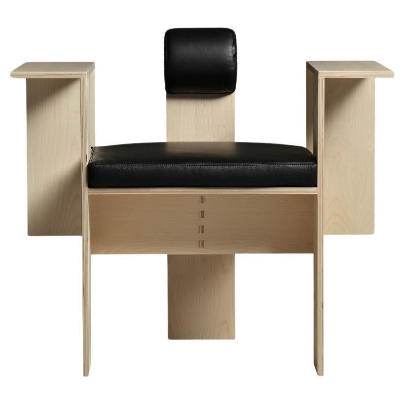 Sessel Chaise Morelato, hergestellt aus Birkensperrholz mit Ahornfurnier im Angebot