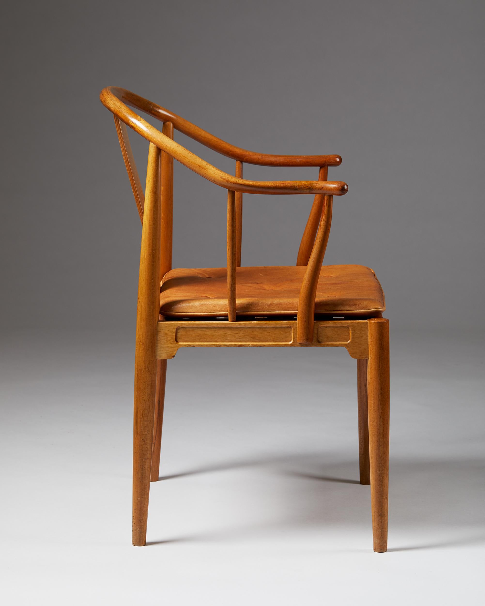 Mid-20th Century Armchair “China” Designed by Hans J. Wegner for Fritz Hansen, Denmark, 1944