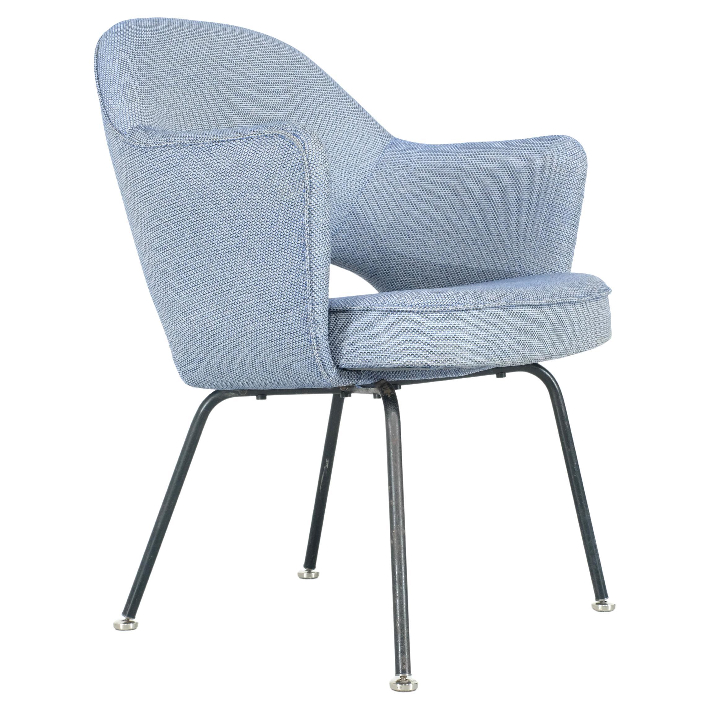 Armchair "Conference" by Eero Saarinen produced by Knoll for IBM, USA 1957.