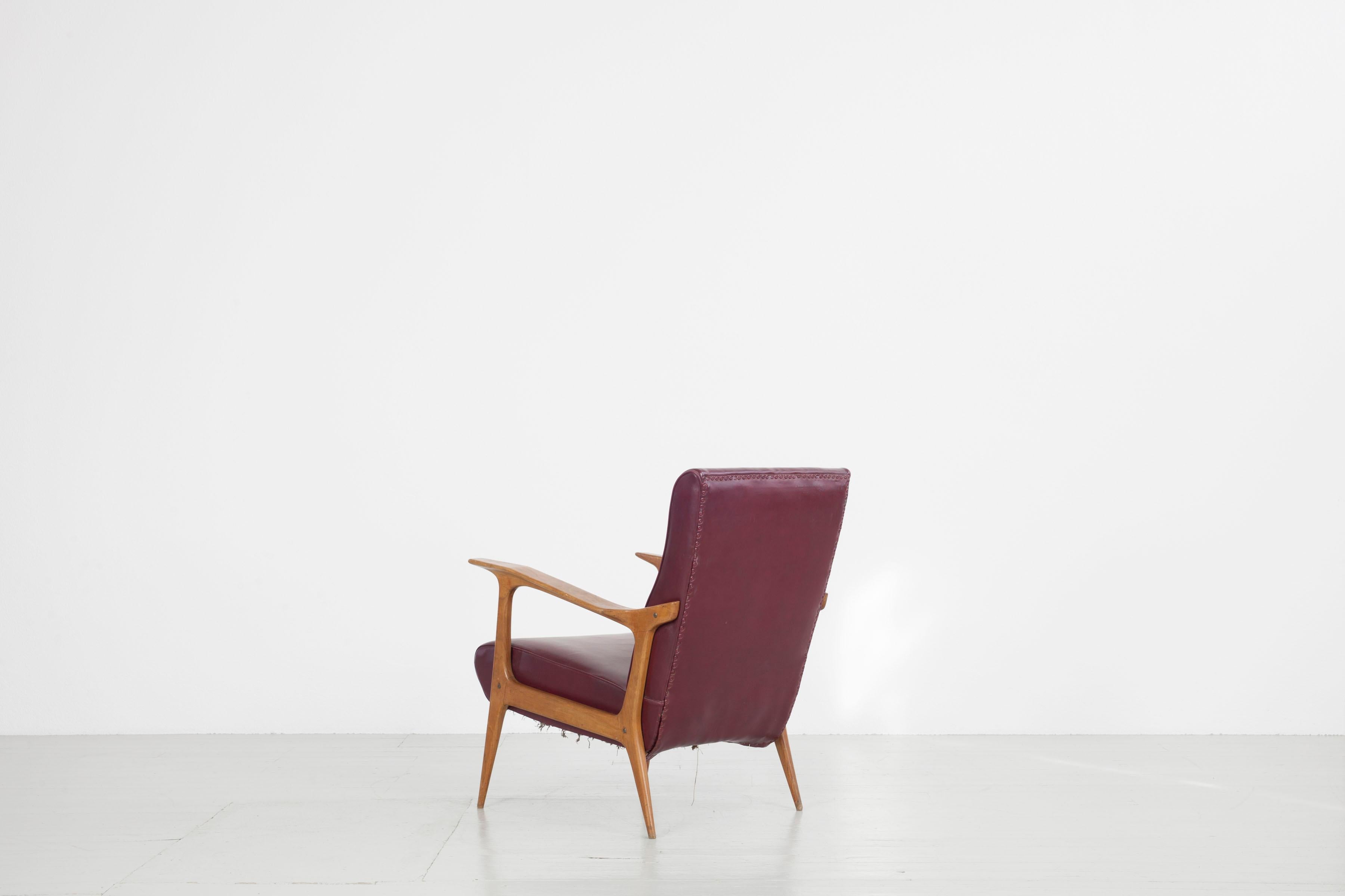 Mid-20th Century Armchair Designed by Farina Morez Ruggero in the 1950s in Italy For Sale