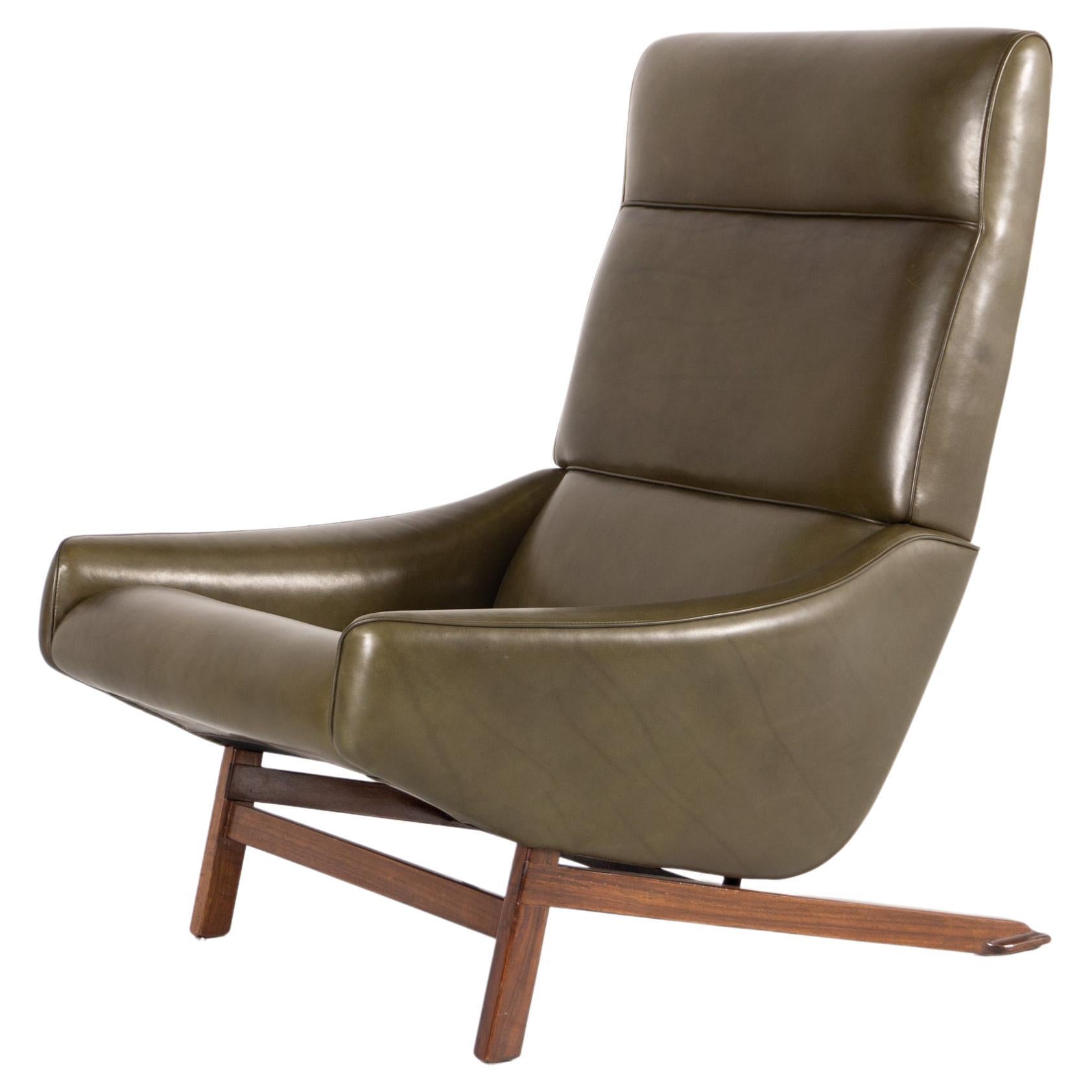 Armchair Designed by Gianfranco Frattini 1960 Model '880'