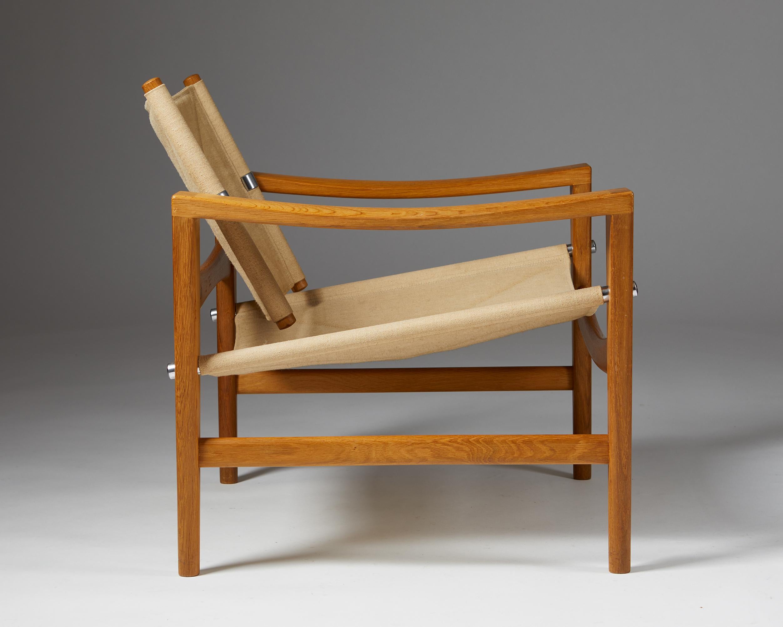 Armchair Designed by Hans J. Wegner for Johannes Hansen, Denmark, 1950's For Sale 2