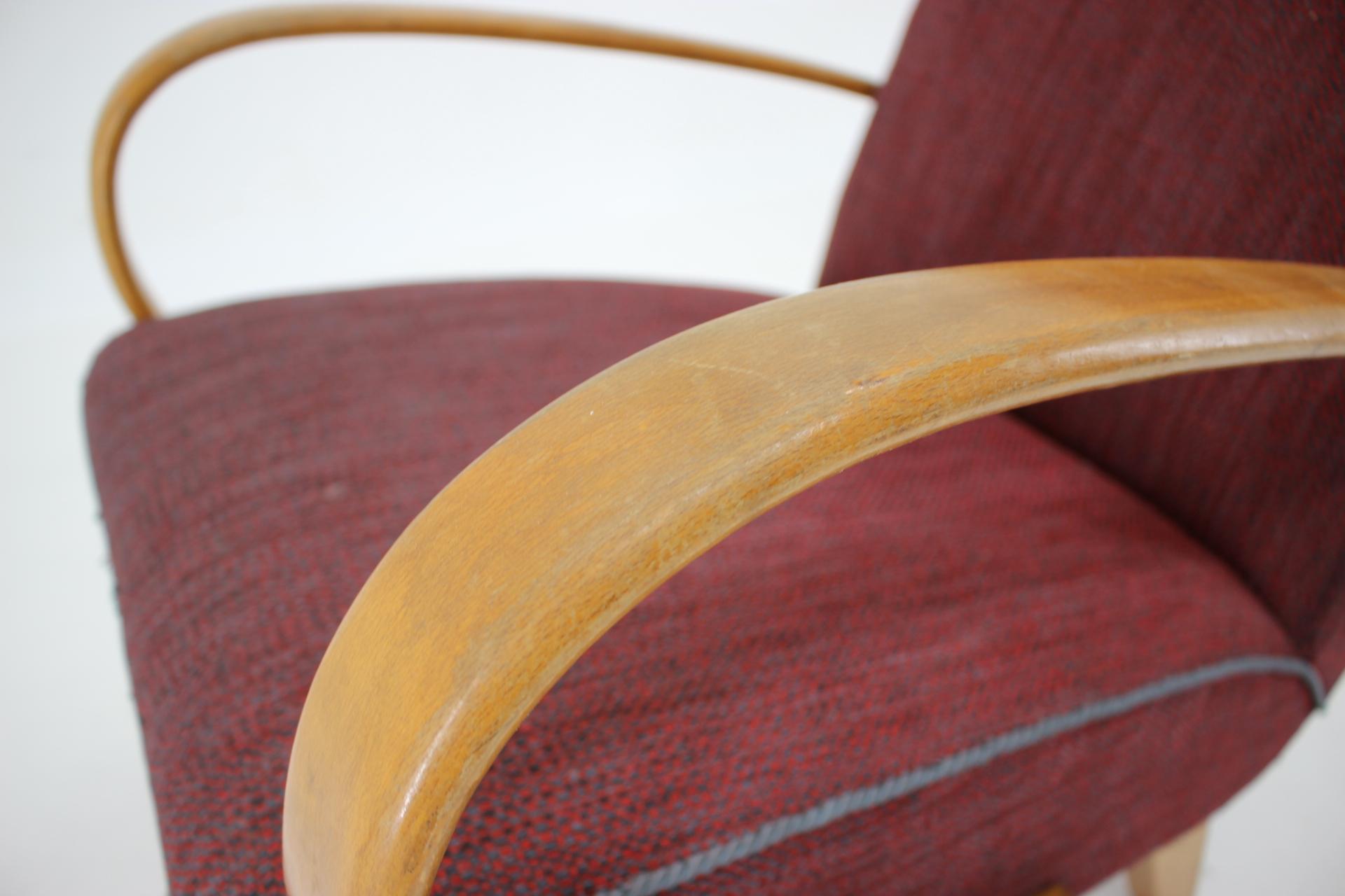 Armchair Designed by Jindrich Halabala, 1950s In Good Condition For Sale In Praha, CZ