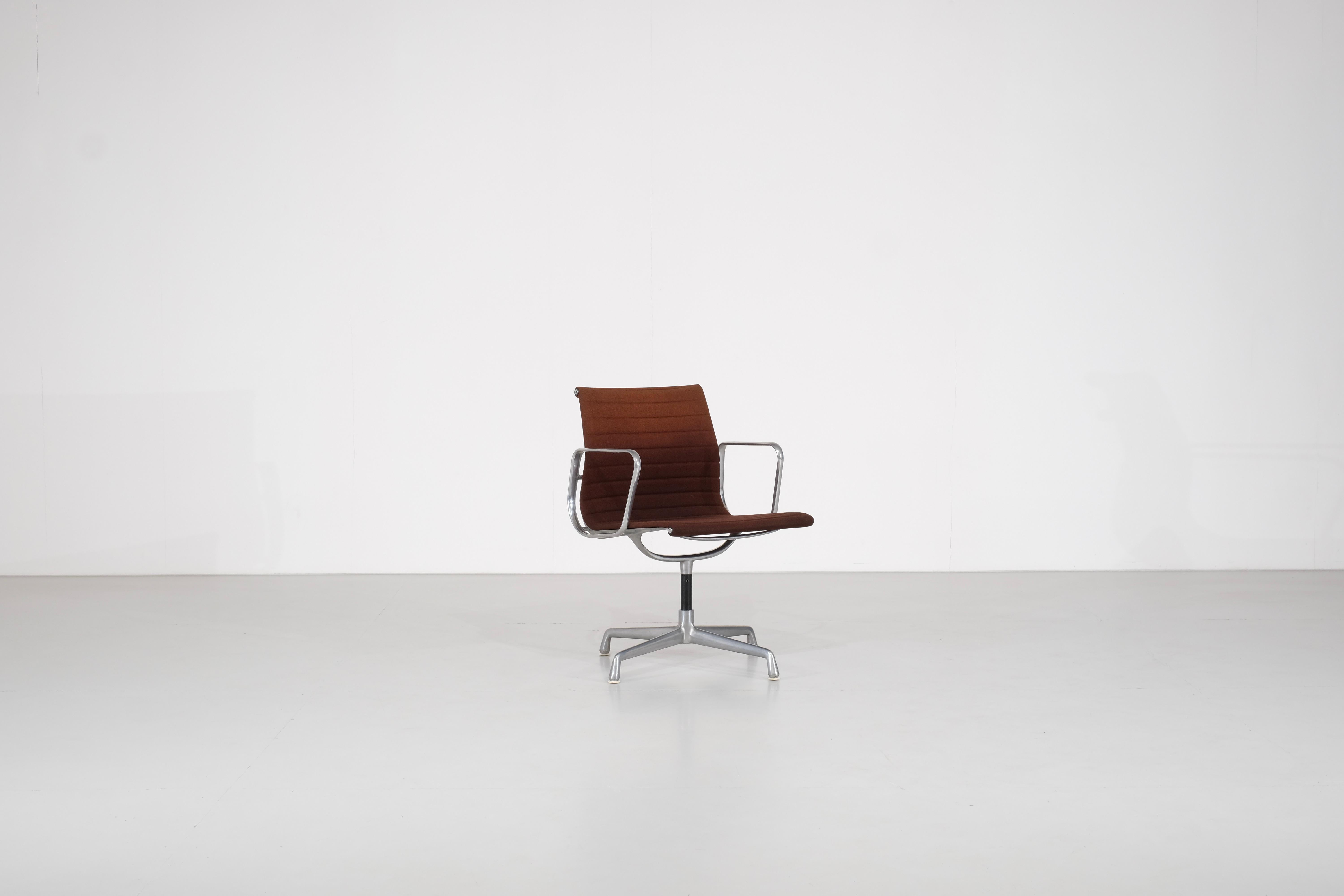 Armchair model 