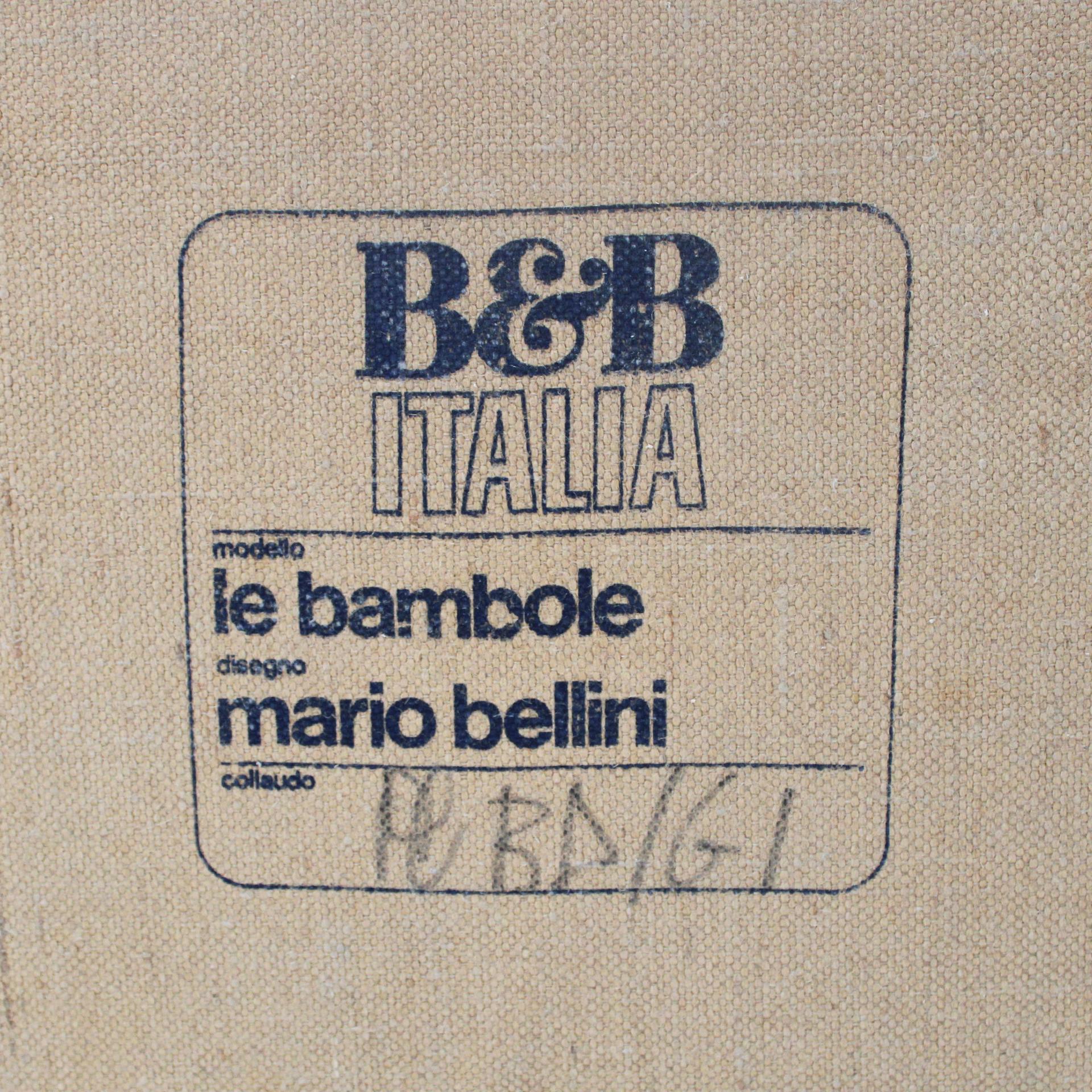 Armchair & Footrest Mod Le Bambole Designed by Mario Bellini for B&B Italia  For Sale 2