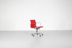 Armchair for " EA 117 " Charles Ray Eames for ICF, USA 1969.