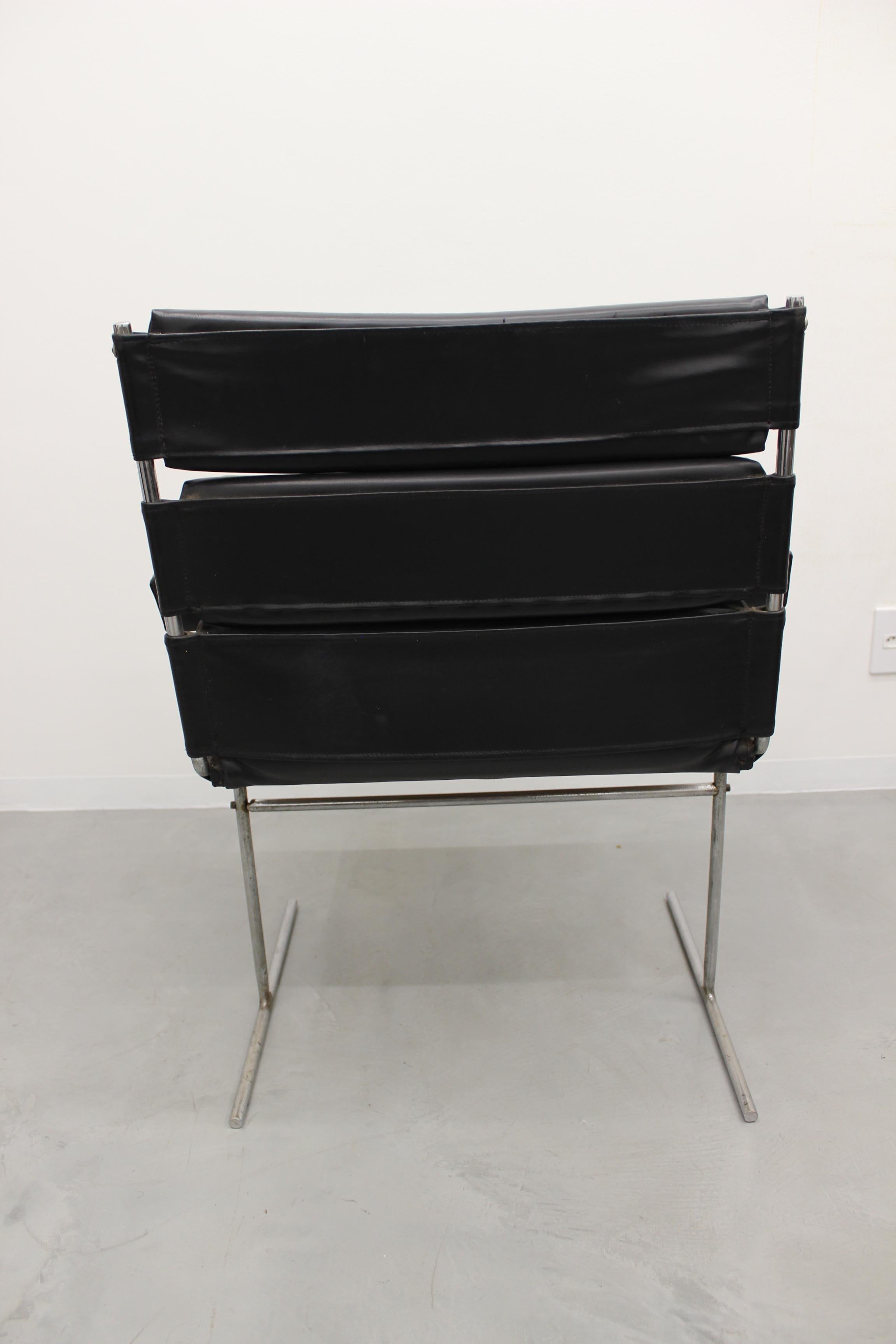 Rare design de fauteuil du maître brésilien Jorge Zalszupin.