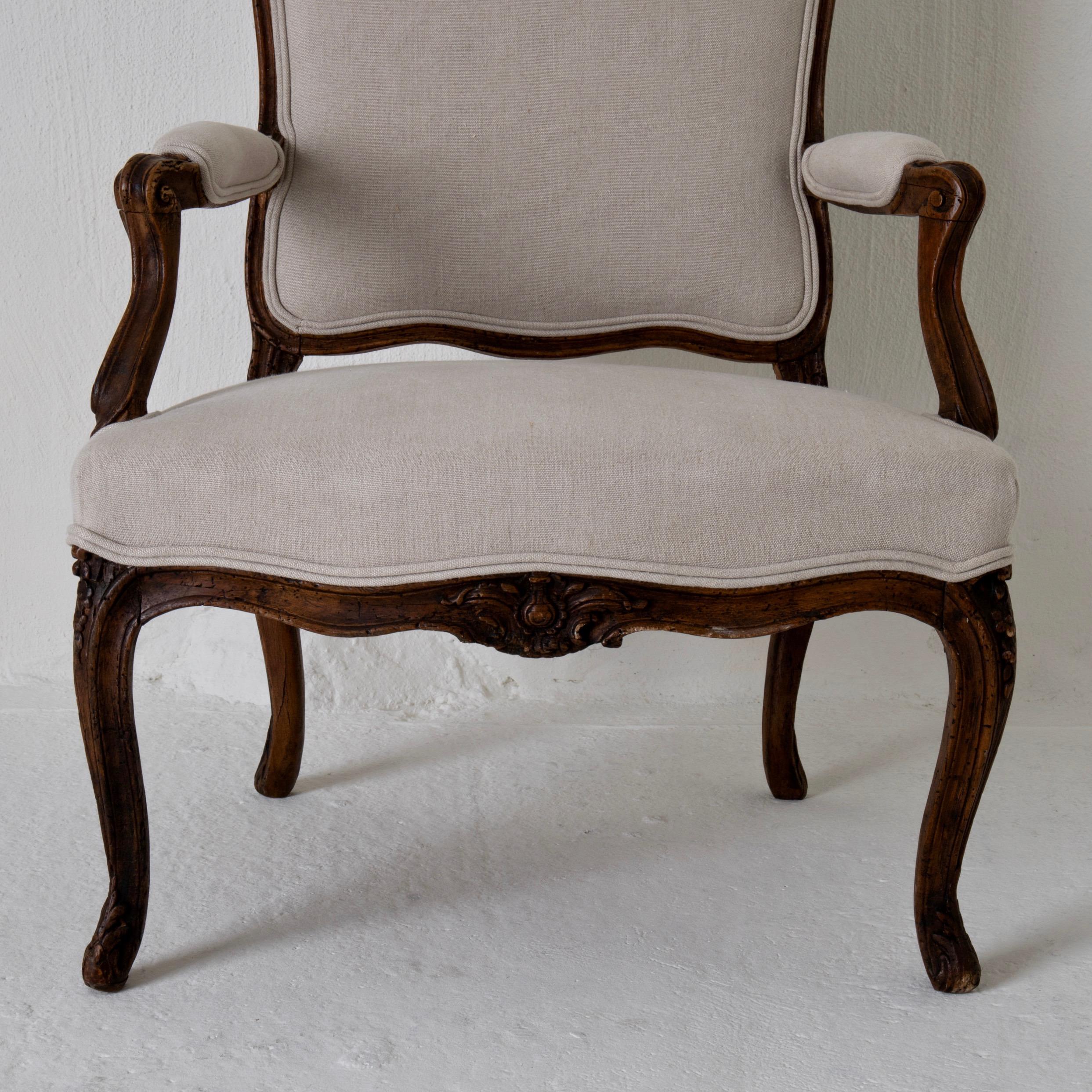 Armchair French Rococo Brown Beige Linen, France In Good Condition In New York, NY