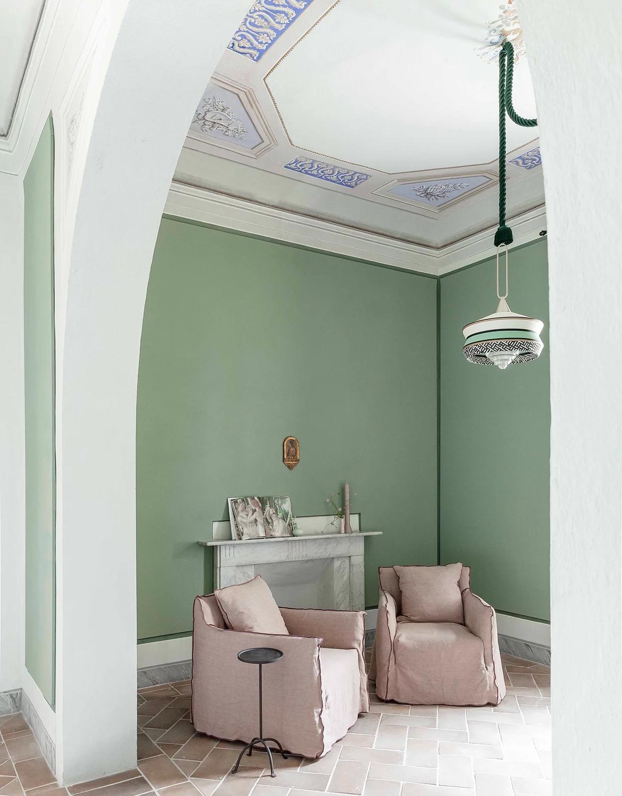 Italian Armchair Gervasoni Ghost 04 - Blush - design Paola Navone For Sale