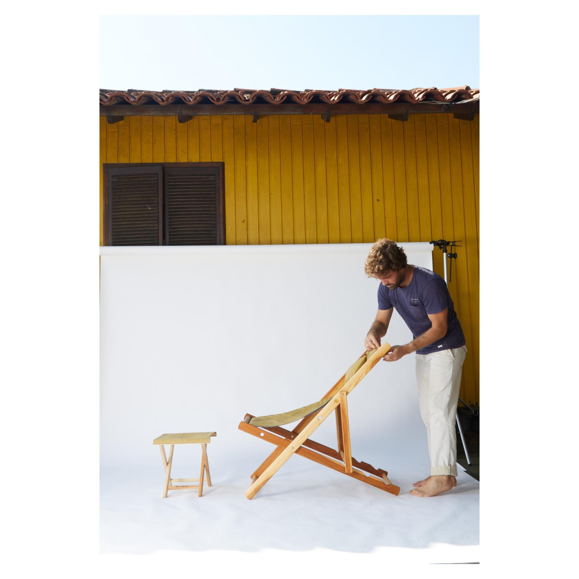Hardwood Gray 'Maria Farinha' Armchair - Brazilian design by André Bianco For Sale