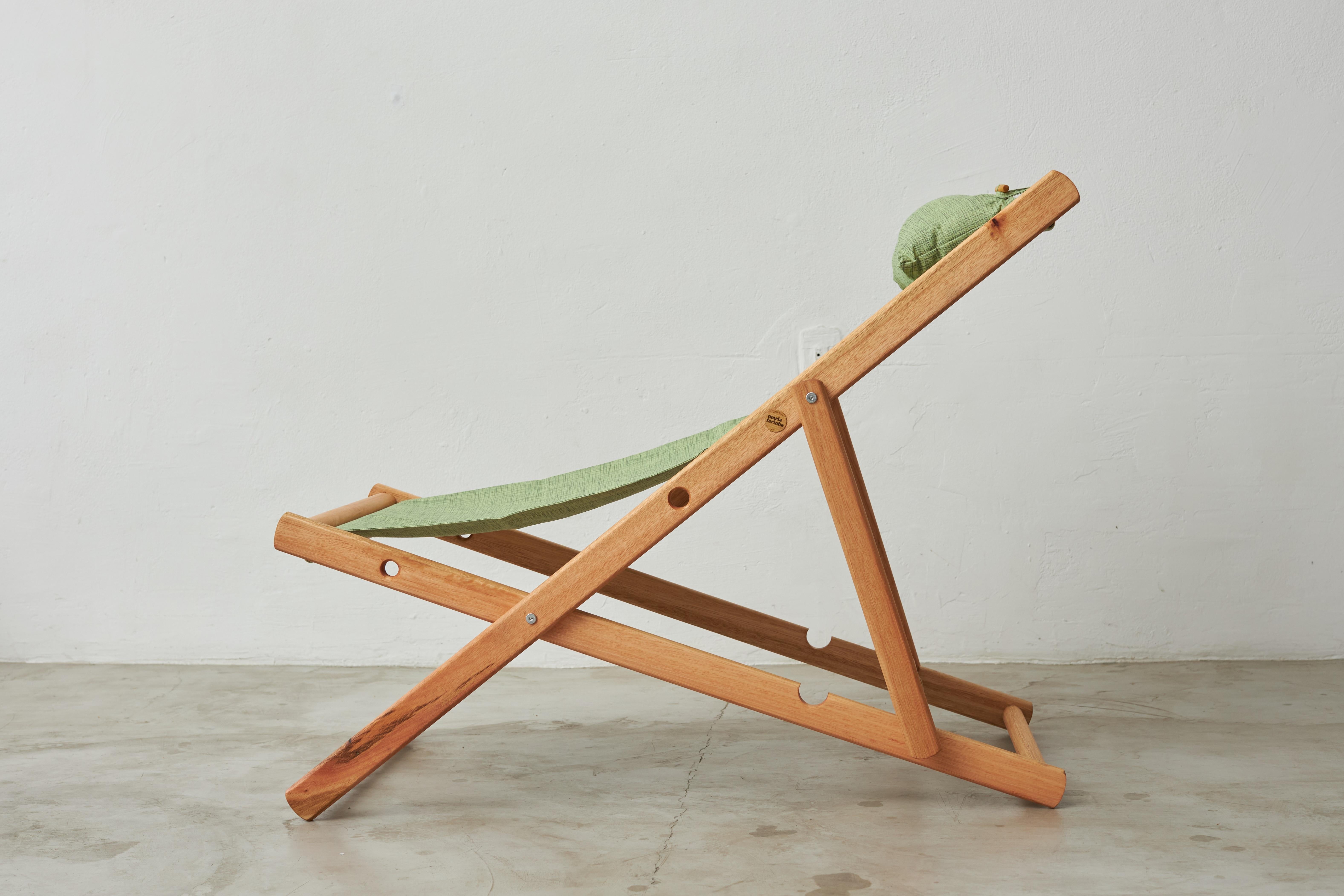 Contemporary  Green 'Maria Farinha' Armchair - Brazilian design by André Bianco For Sale