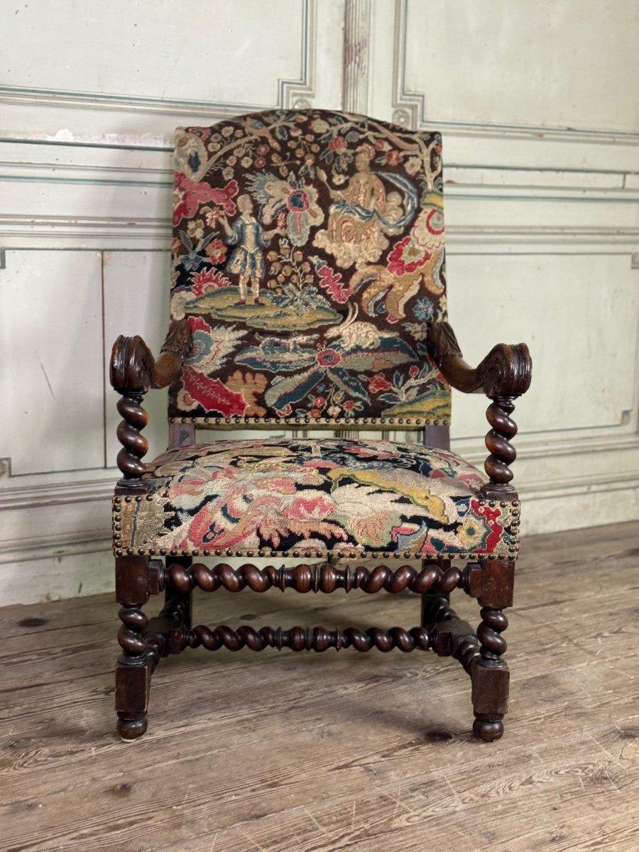 Louis XIII Armchair In Carved Walnut And Tapestry, Late 17th Century For Sale