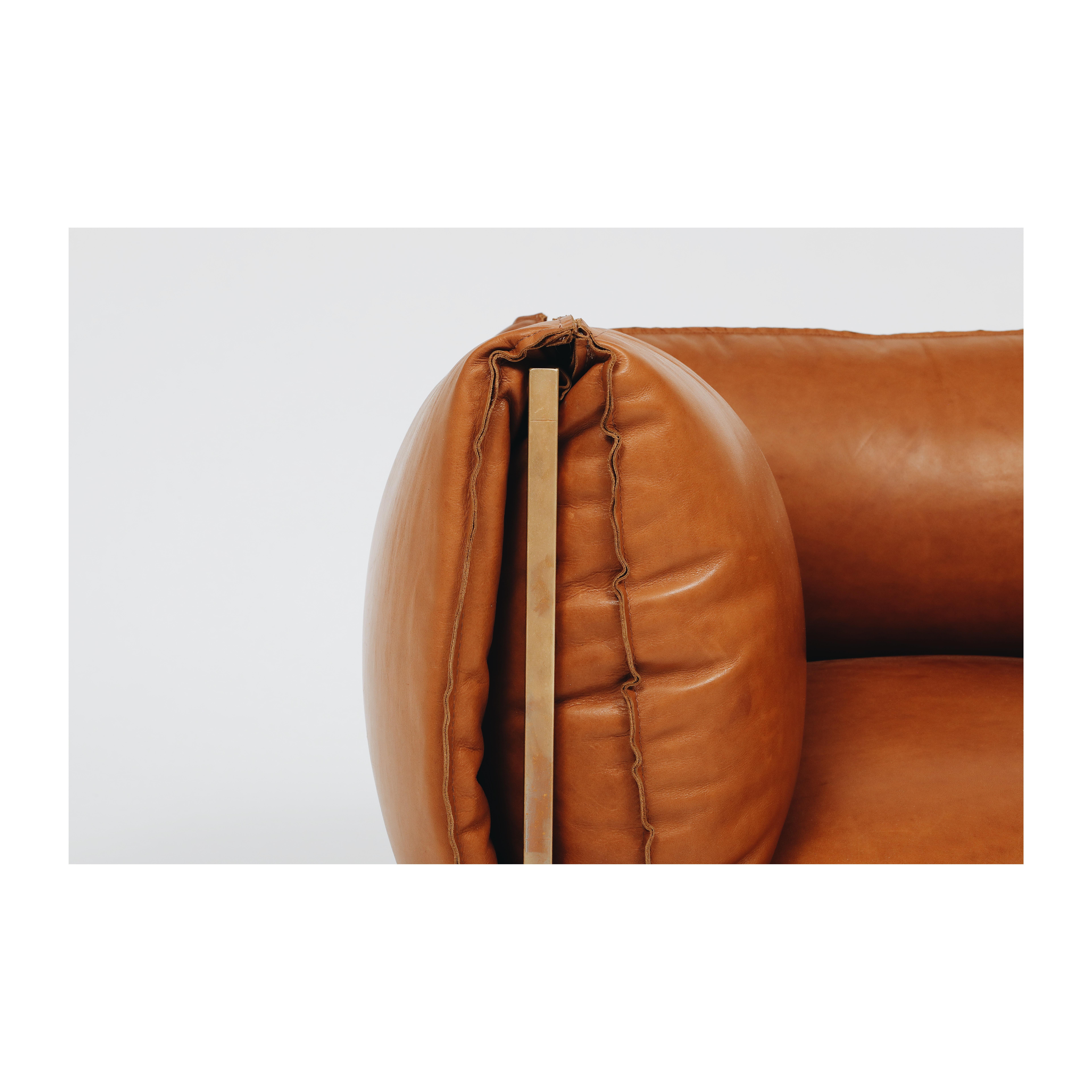Modern Armchair in Cognac Leather and Burnished Brass-Plated Laser-Cut Steel Frame For Sale