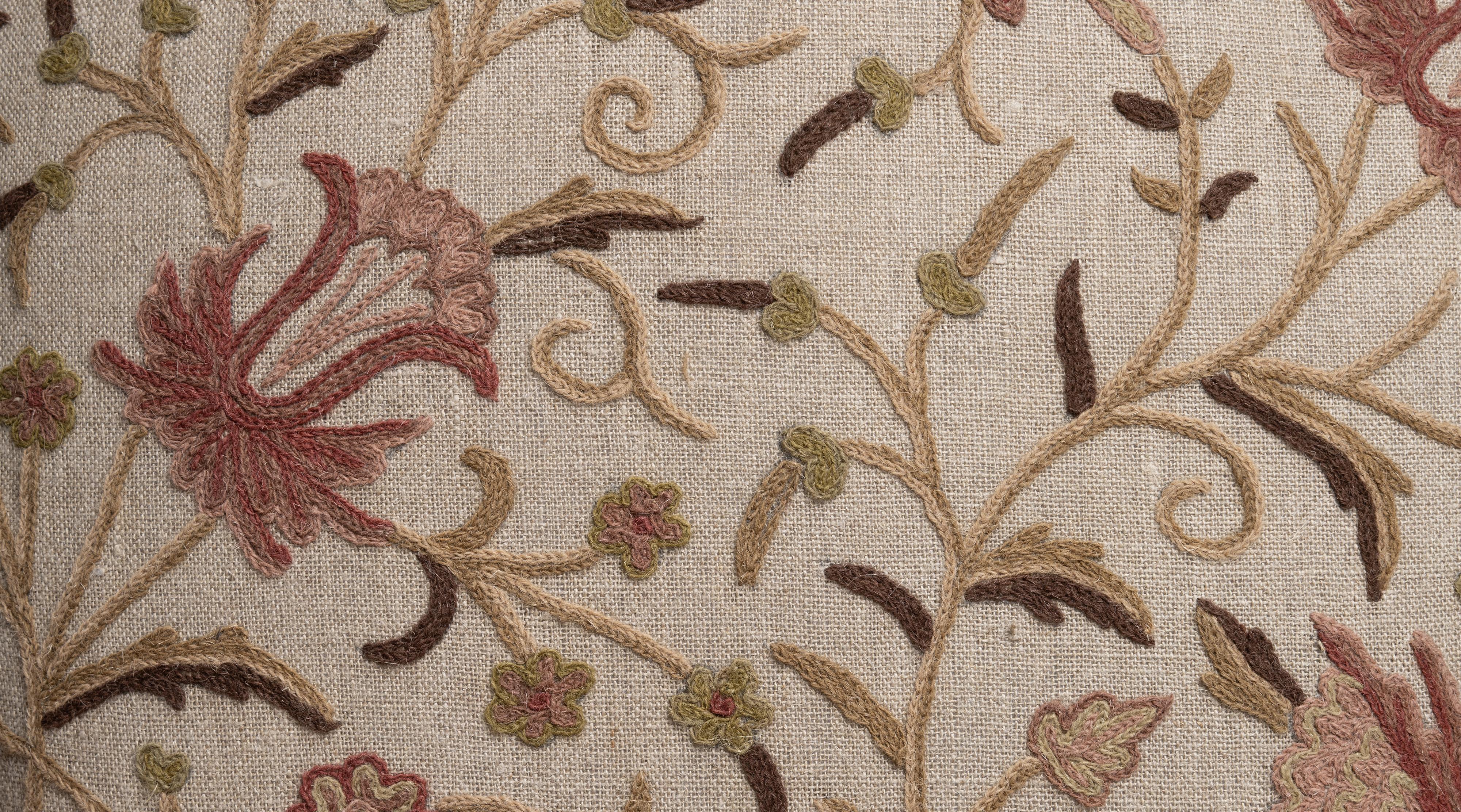 Armchair in Embroidered Linen, France circa 1790 1
