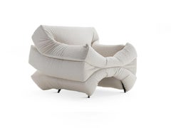 Sillón en tejido Casamania & Horm Mass Pressure diseño Dror