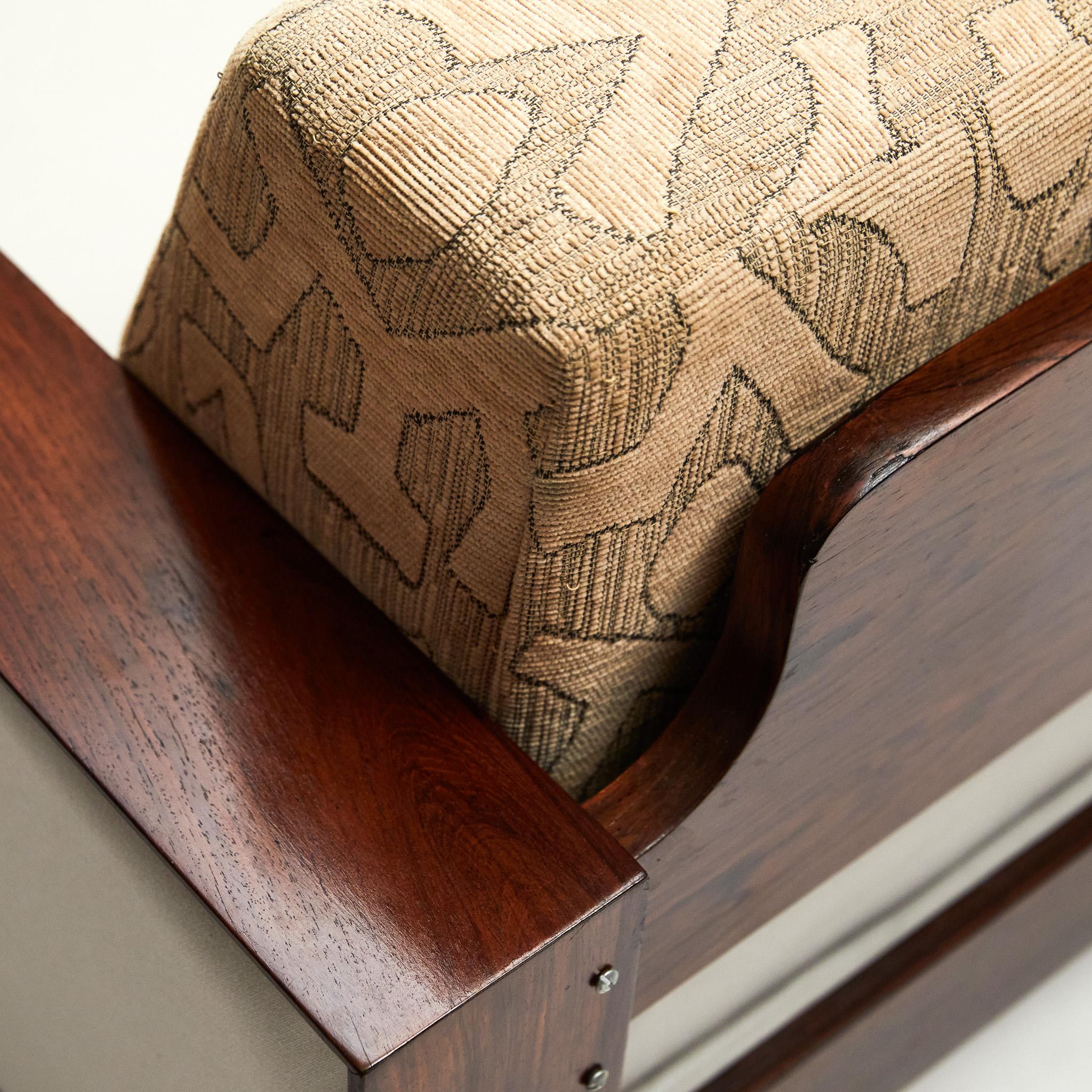 20th Century Mid-Century Modern Armchair in Hardwood & Beige Linen by Celina, 1960, Brazil