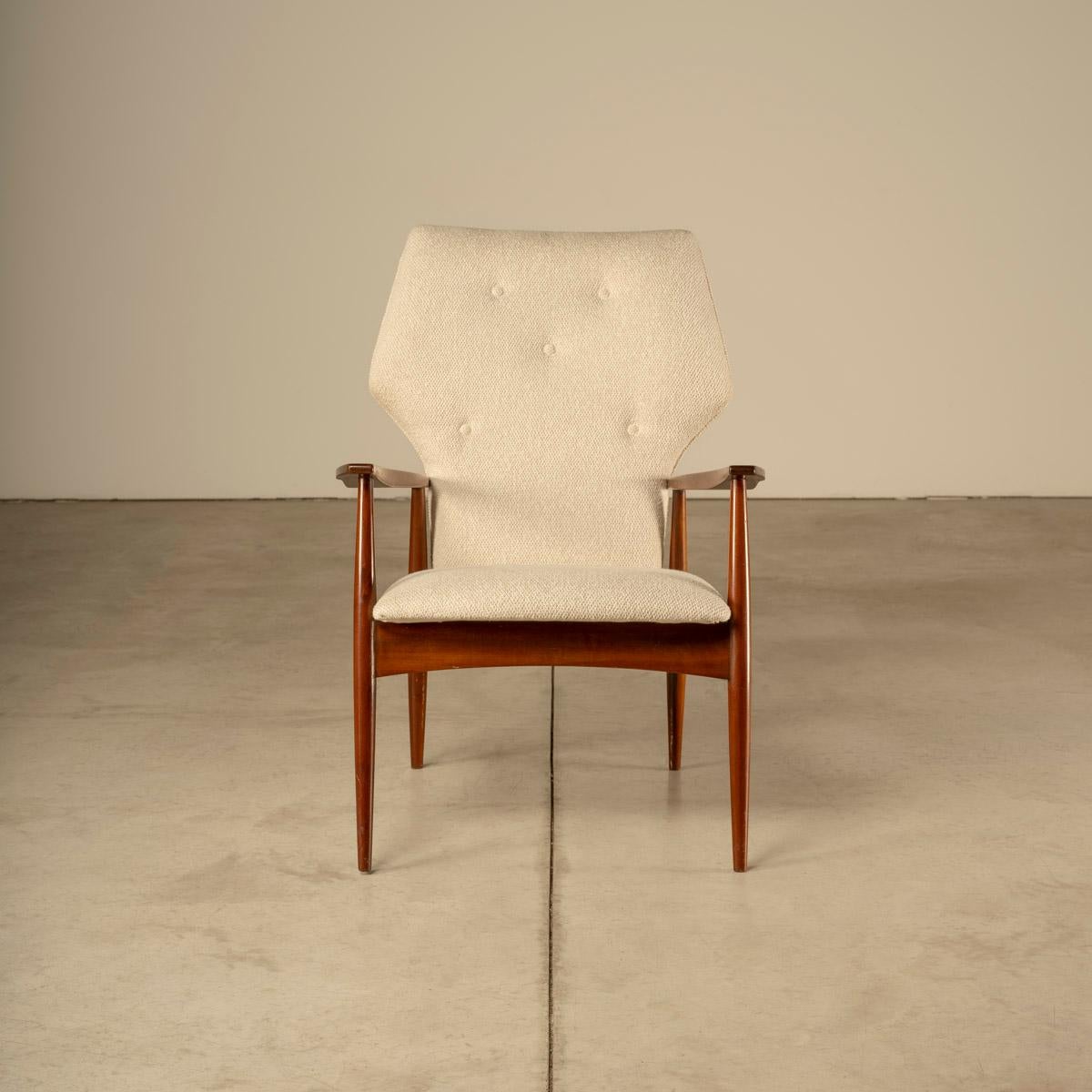 This stunning mid-century armchair, designed by Michel Arnoult, exemplifies the designer’s dedication to creating pieces that are both functional and visually striking. Known for his role in democratizing Brazilian modernist design, Arnoult’s