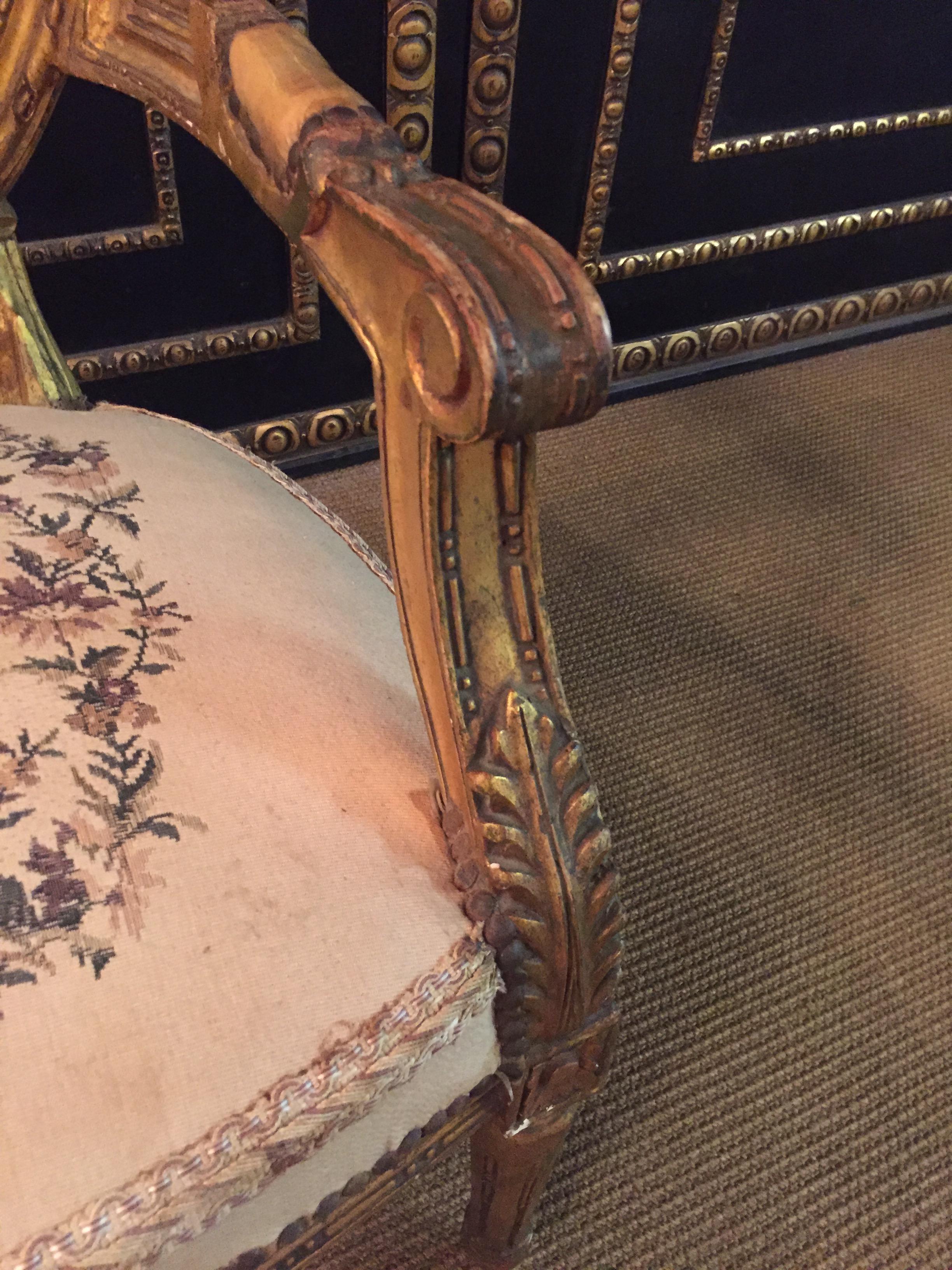 Armchair in Antique Louis Seize Style, Tapestry Fabric Gildet beech carved In Good Condition In Berlin, DE
