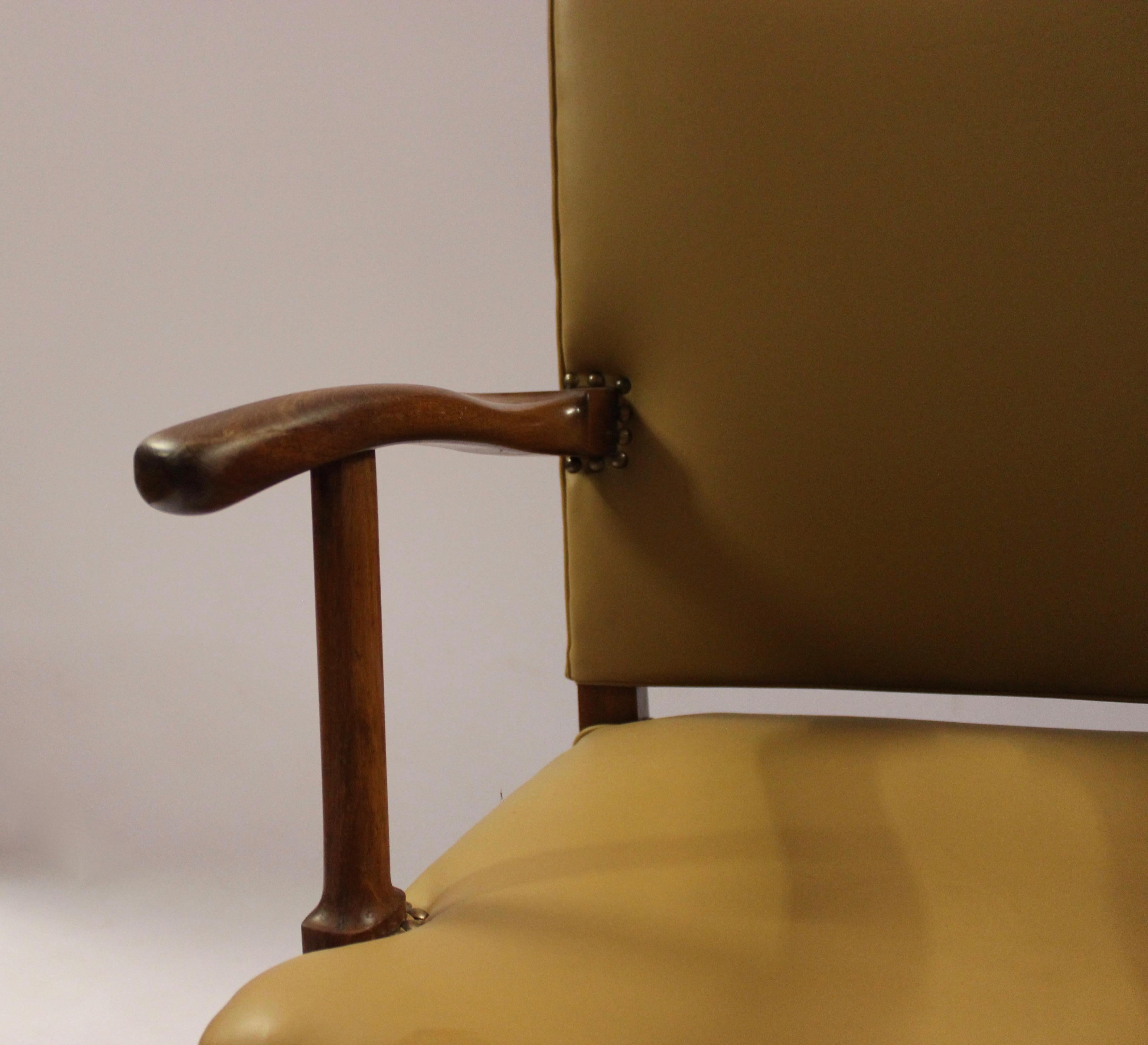 Mid-20th Century Armchair in Mahogany and Light Leather by Jacob Kjær from the 1950s For Sale