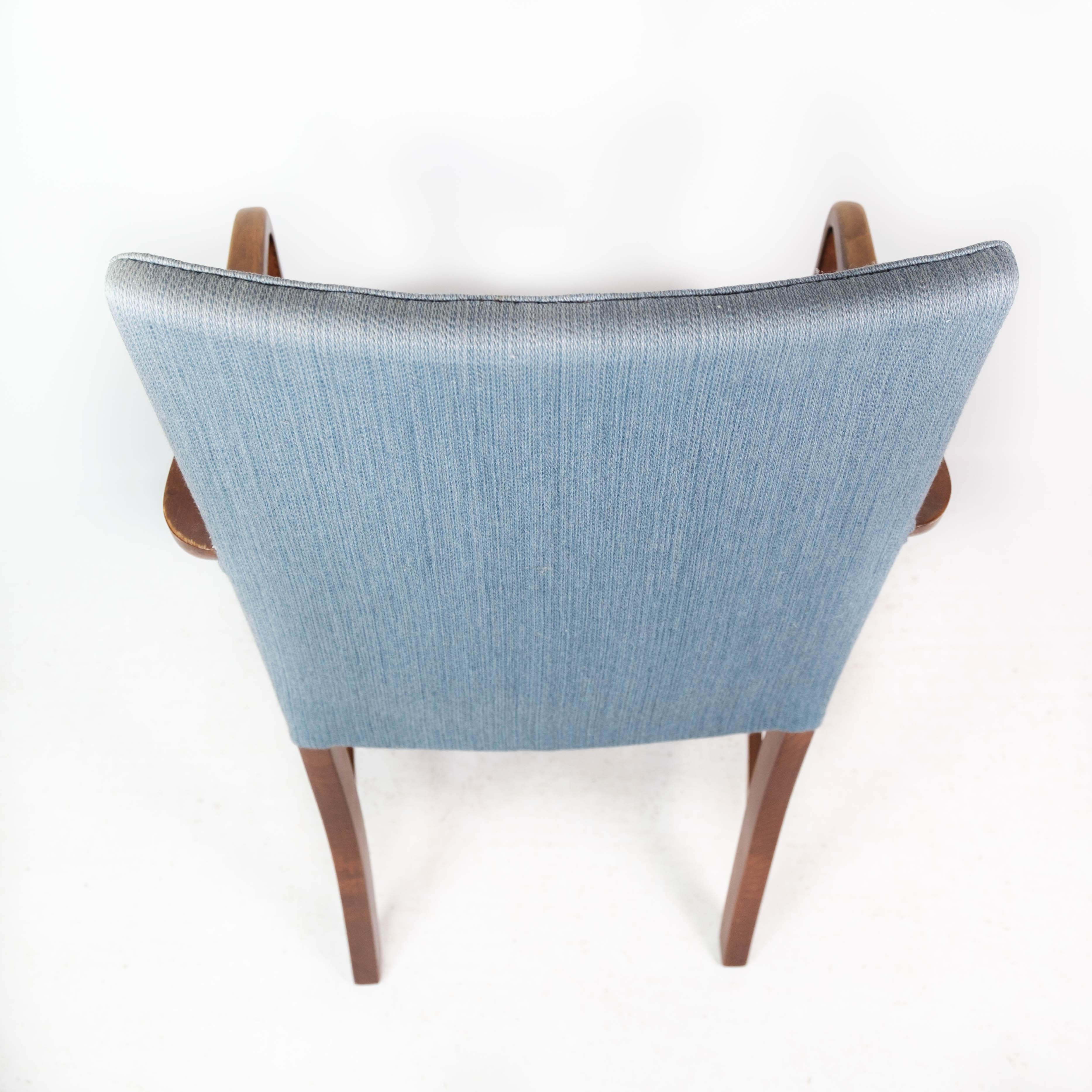 Armchair in Mahogany and Upholstered with Light Blue Fabric by Fritz Hansen For Sale 2