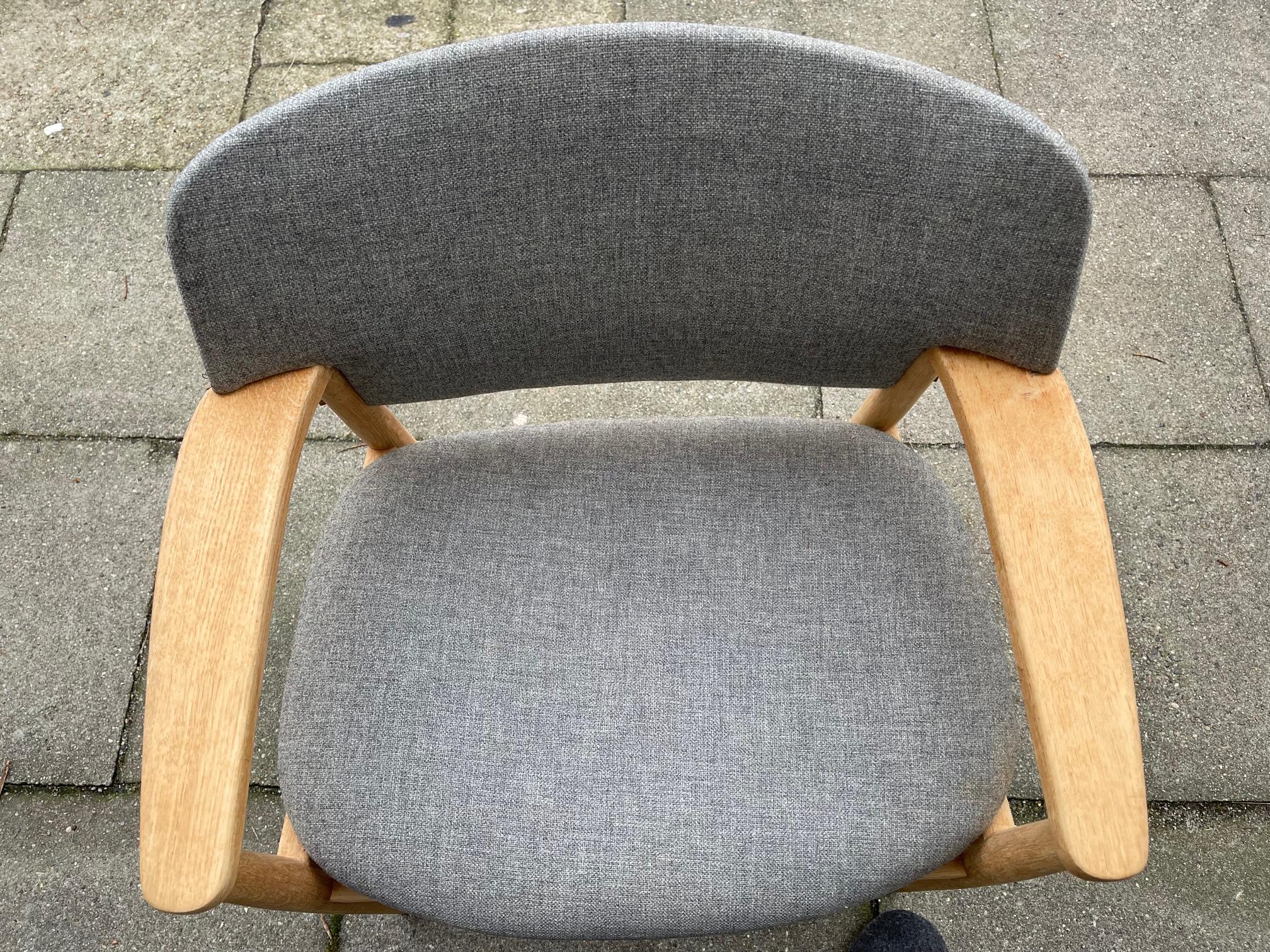 Sessel aus Eiche von Aksel Bender Madsen für Fritz Hansen, 1960er Jahre (Eichenholz) im Angebot