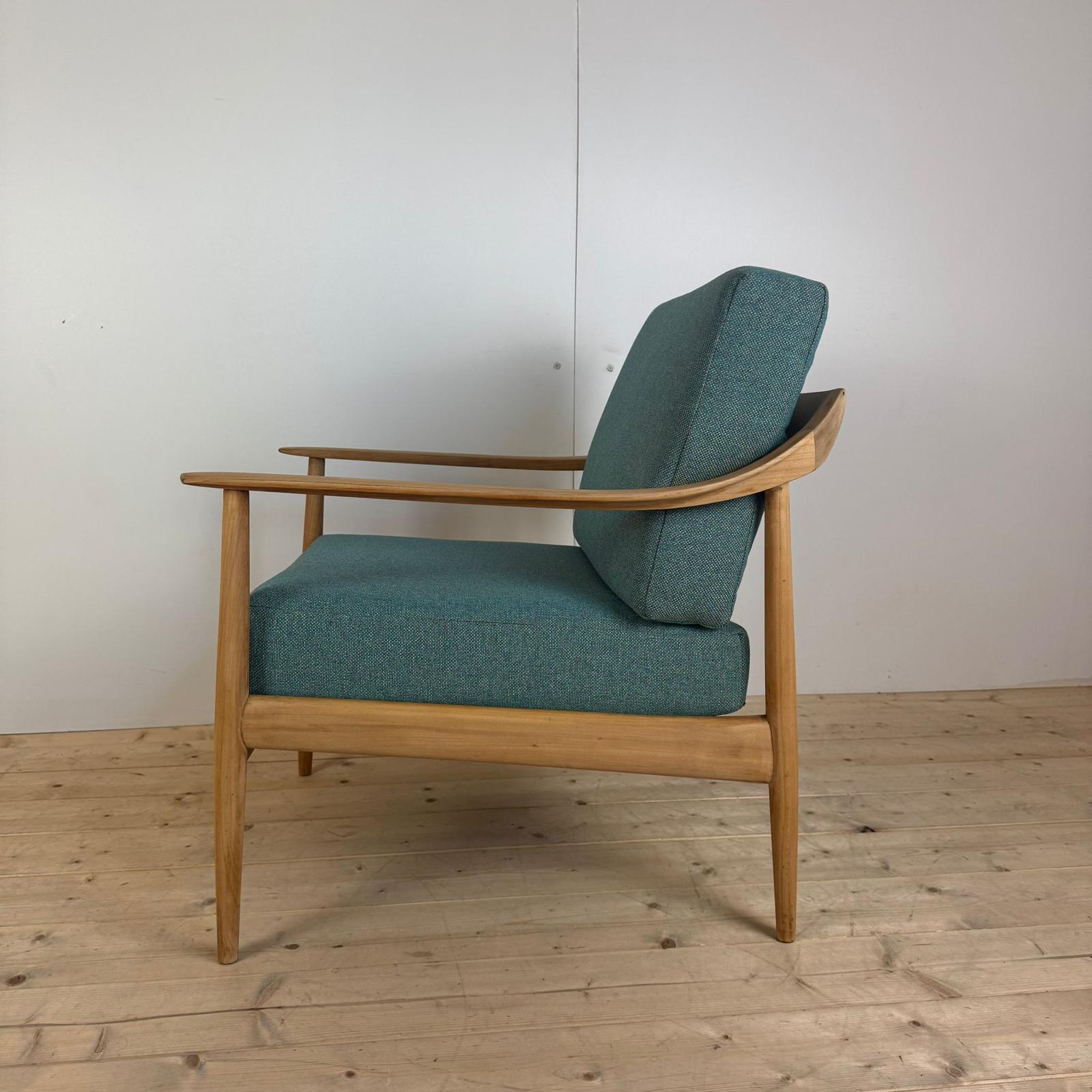 Oak Armchair in oak, Denmark 1960 For Sale
