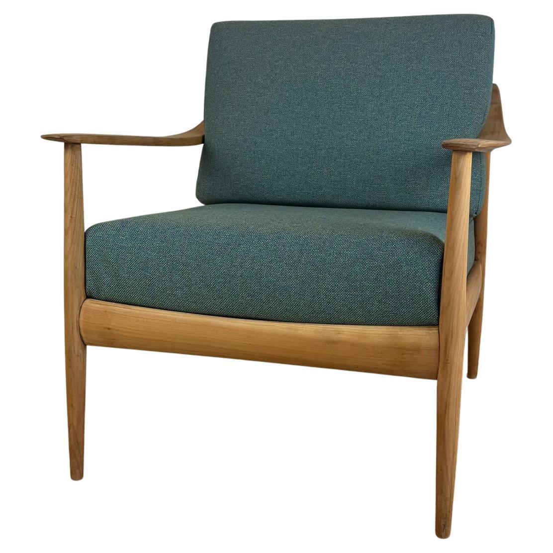 Armchair in oak, Denmark 1960 For Sale