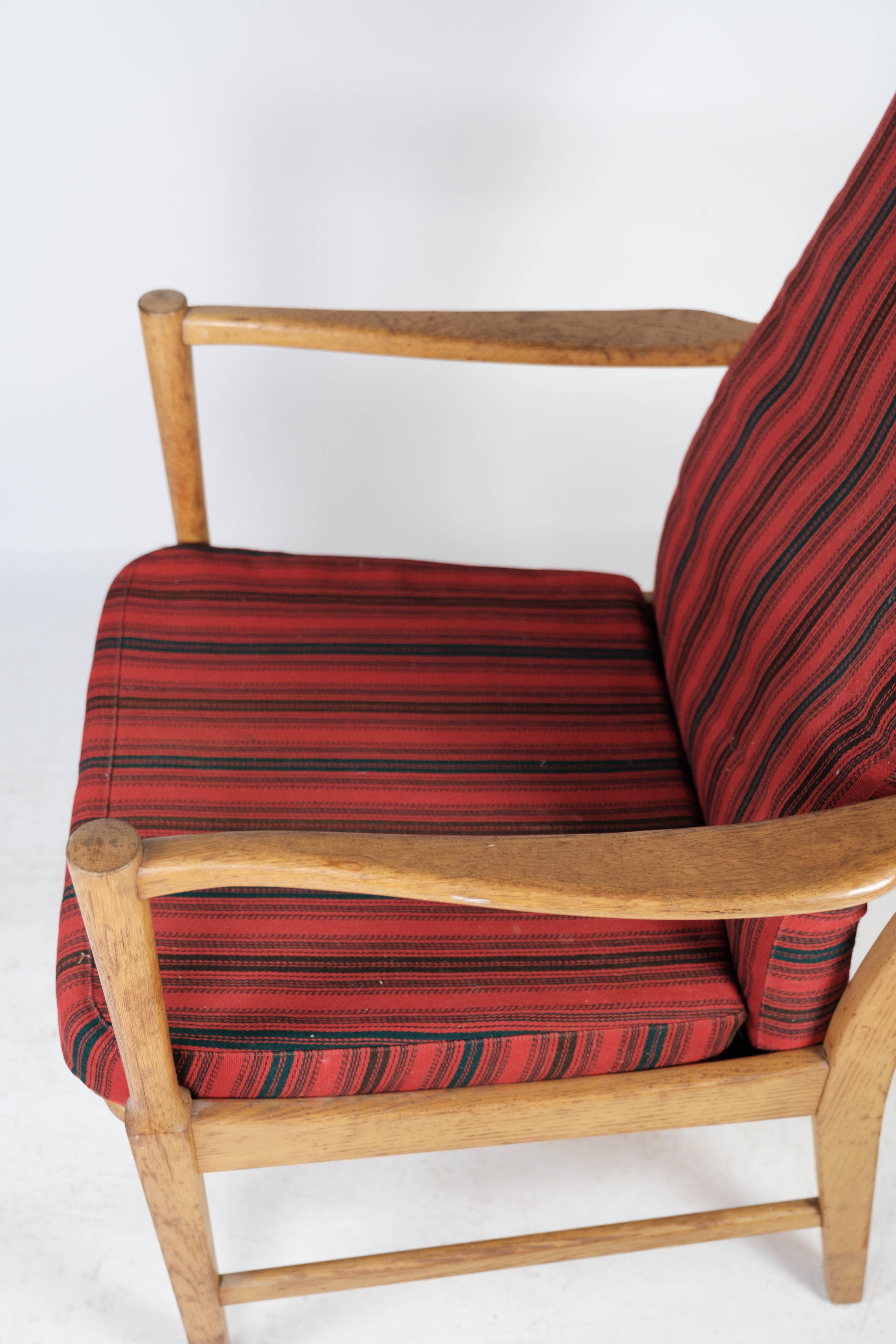 Armchair in Oak of Swedish Design Manufactured by Bjärnums Furniture, 1960s In Good Condition For Sale In Lejre, DK