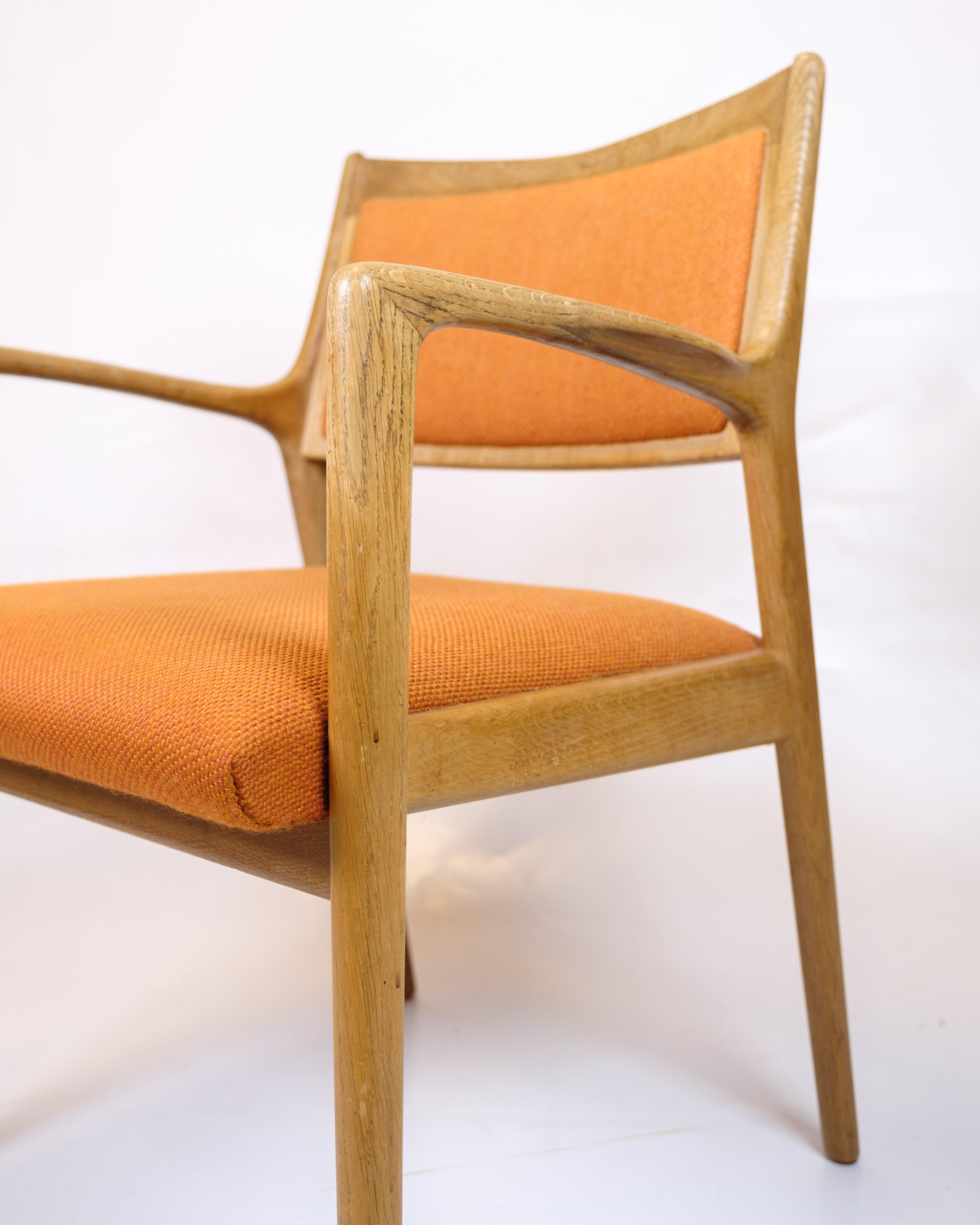 Metà XX secolo Poltrona in Oak e tessuto arancione di Karl-Erik Ekselius per JOC Vetlanda in vendita