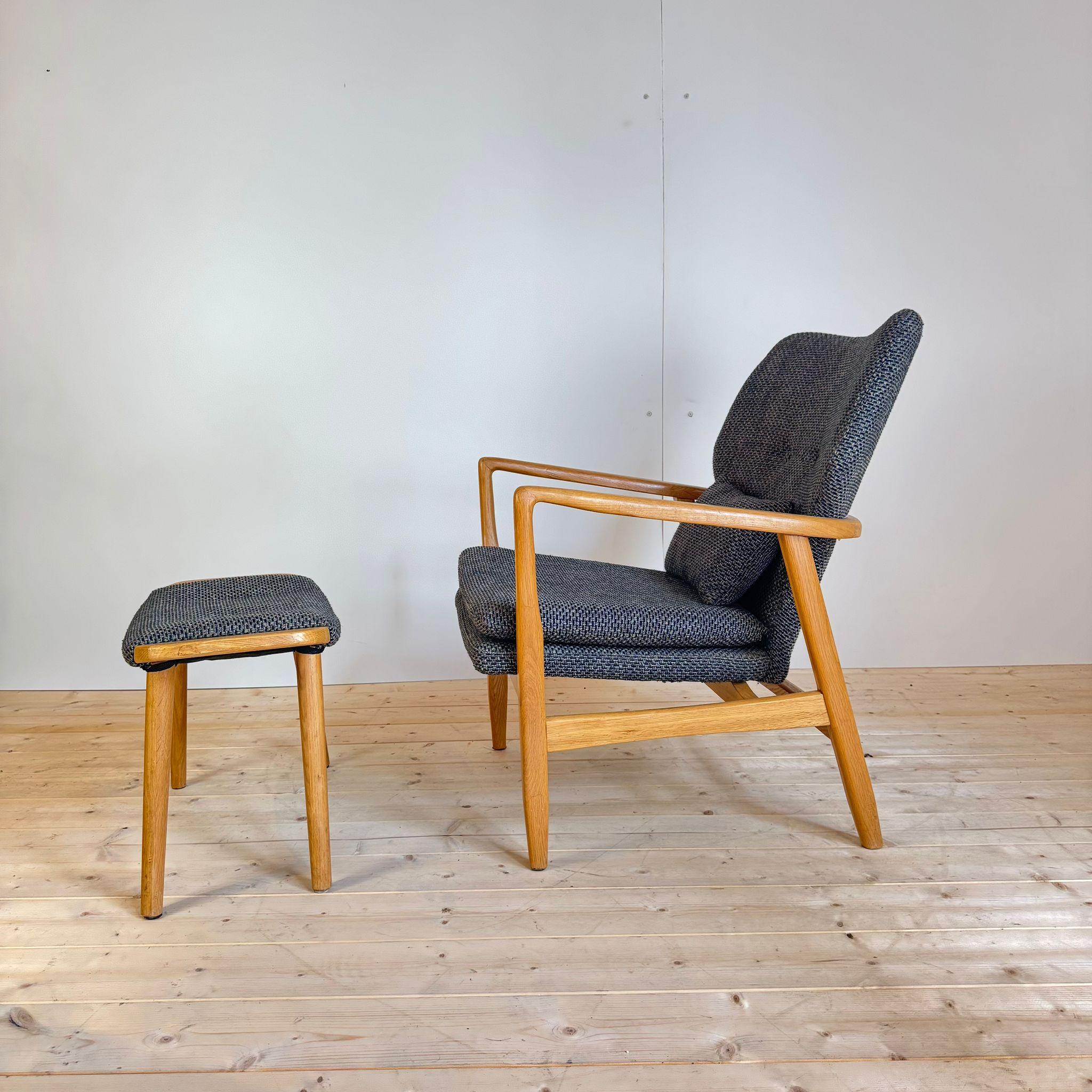 Mid-Century moderno Armchair in oak wood, Denmark 1960 in vendita