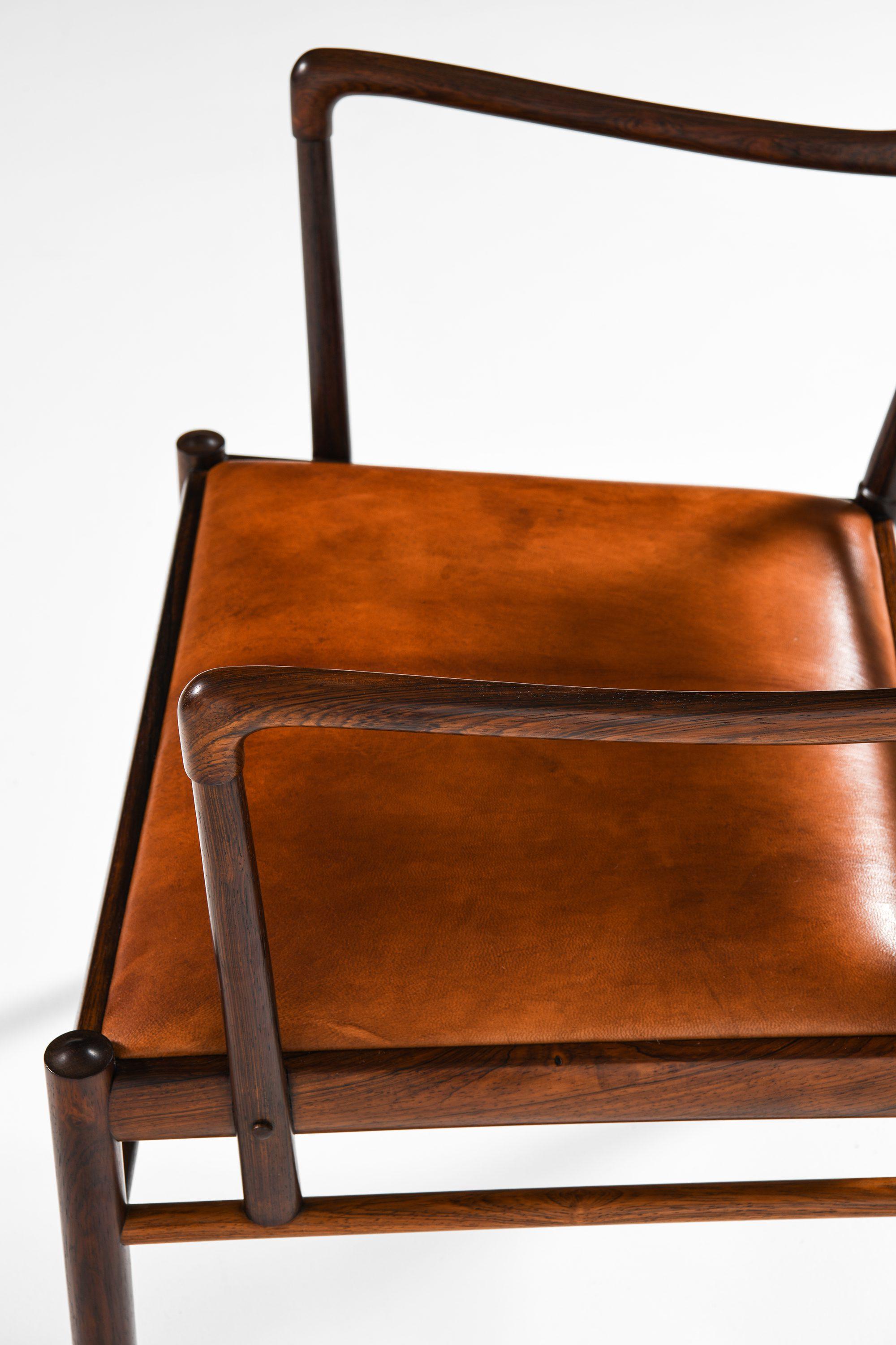 Armchair in Rosewood and Upholstered in Niger Leather by Ole Wanscher, 1960's For Sale 5
